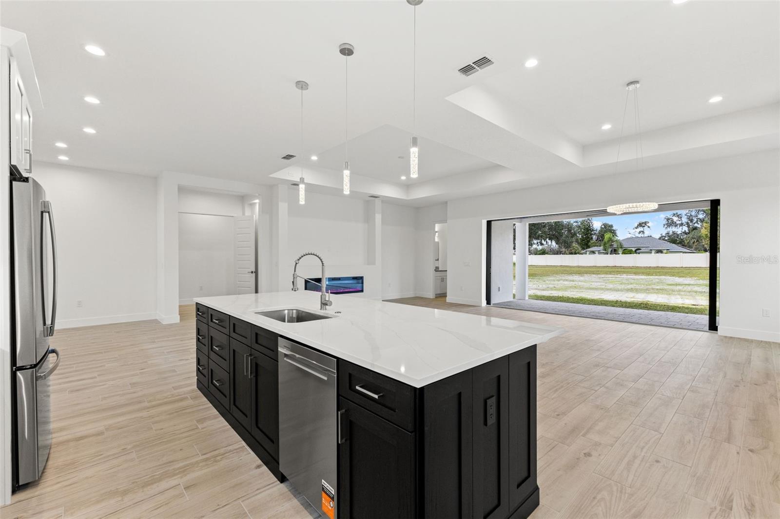 14282 PINE STRAW COURT, Dover, FL 33527