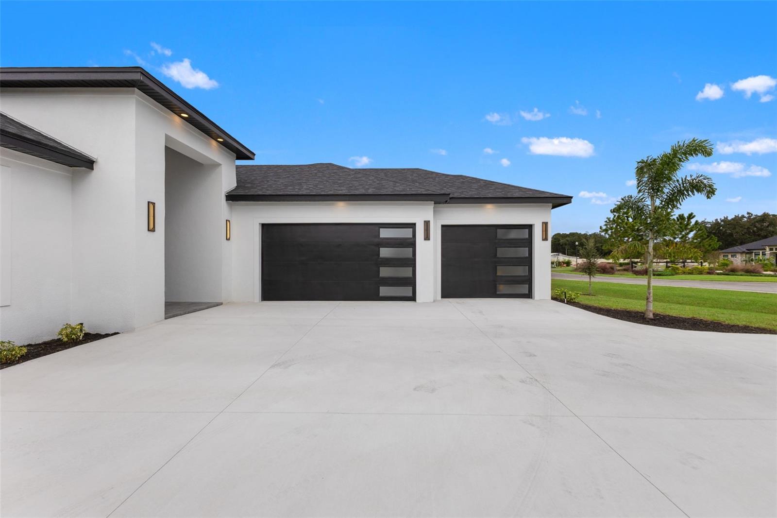 14282 PINE STRAW COURT, Dover, FL 33527