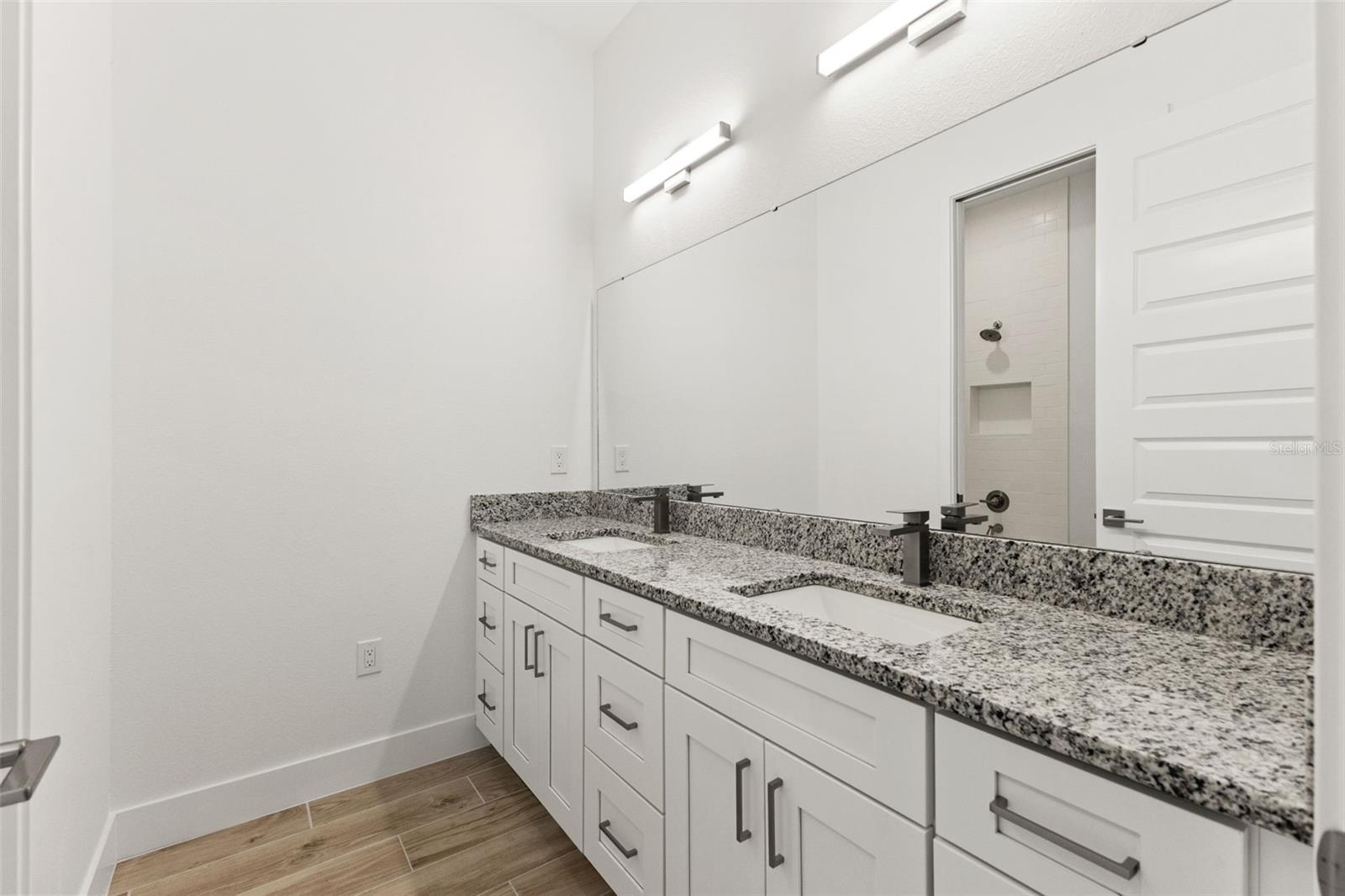 14282 PINE STRAW COURT, Dover, FL 33527