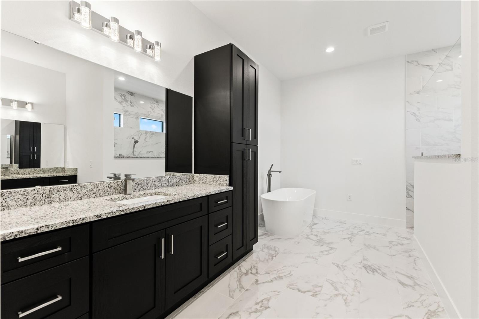 14282 PINE STRAW COURT, Dover, FL 33527