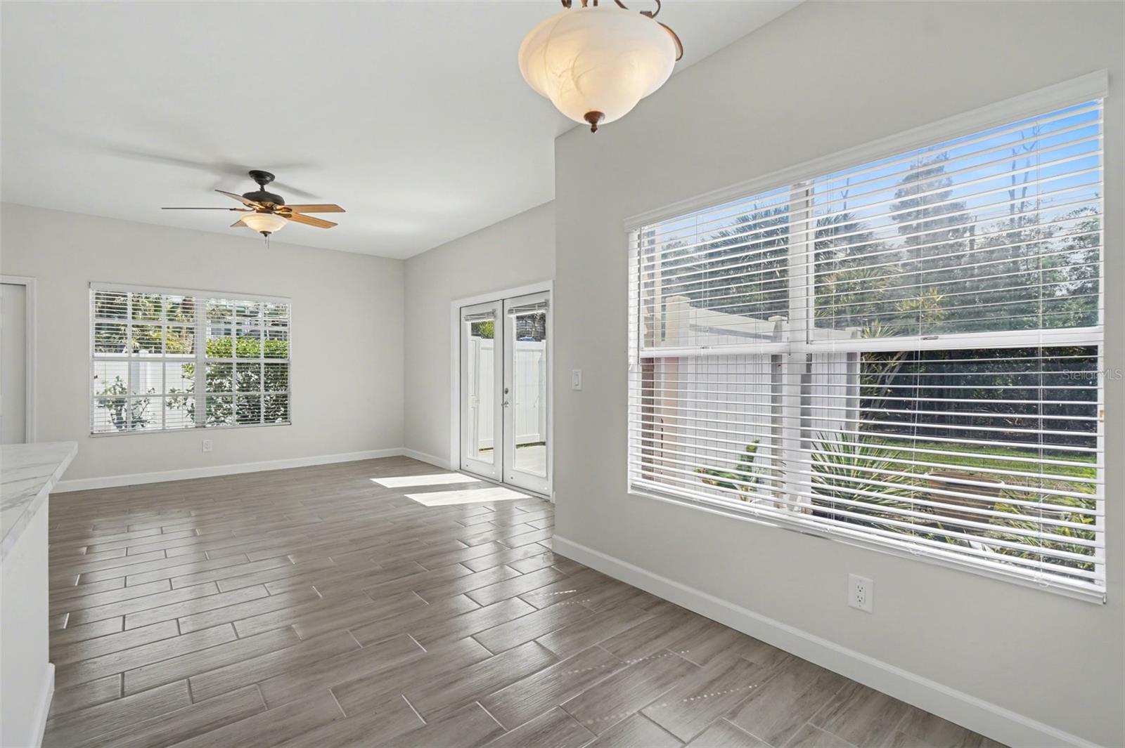 6081 LAKE FRONT DRIVE, Fort Myers, FL 33908