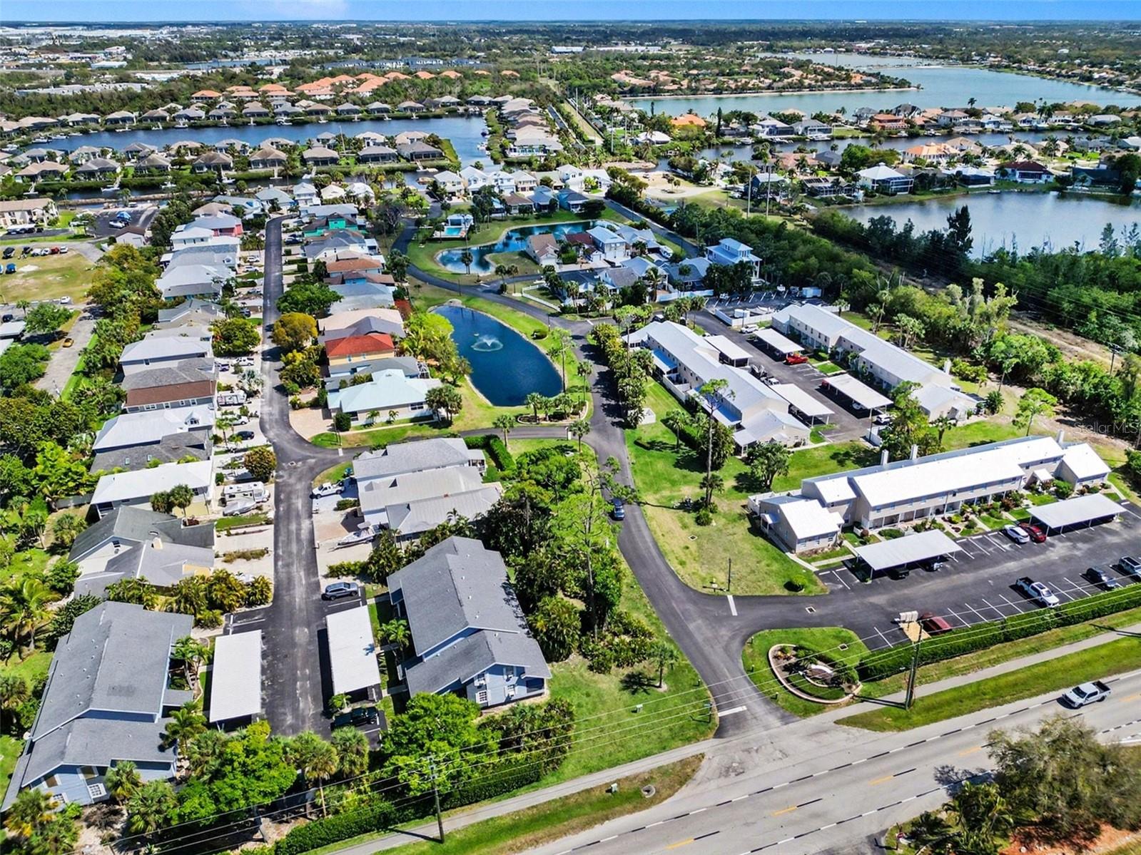 6081 LAKE FRONT DRIVE, Fort Myers, FL 33908 6081 LAKE FRONT DRIVE, Fort Myers, FL 33908