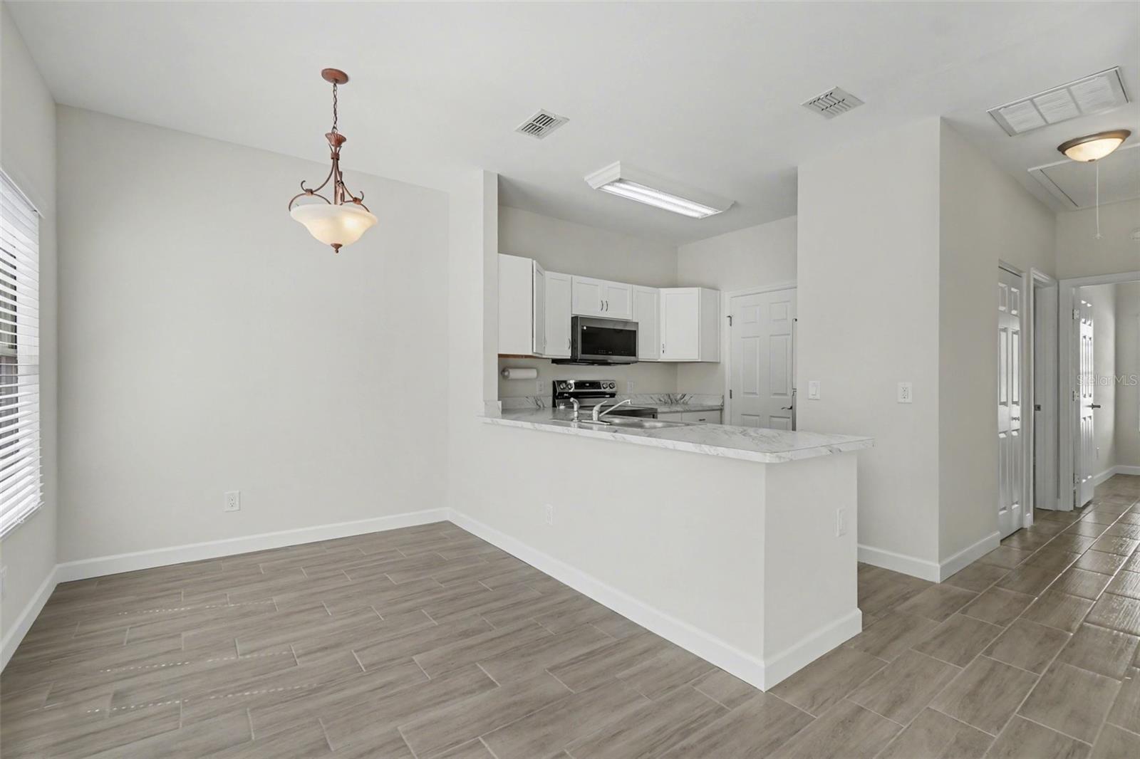 6081 LAKE FRONT DRIVE, Fort Myers, FL 33908