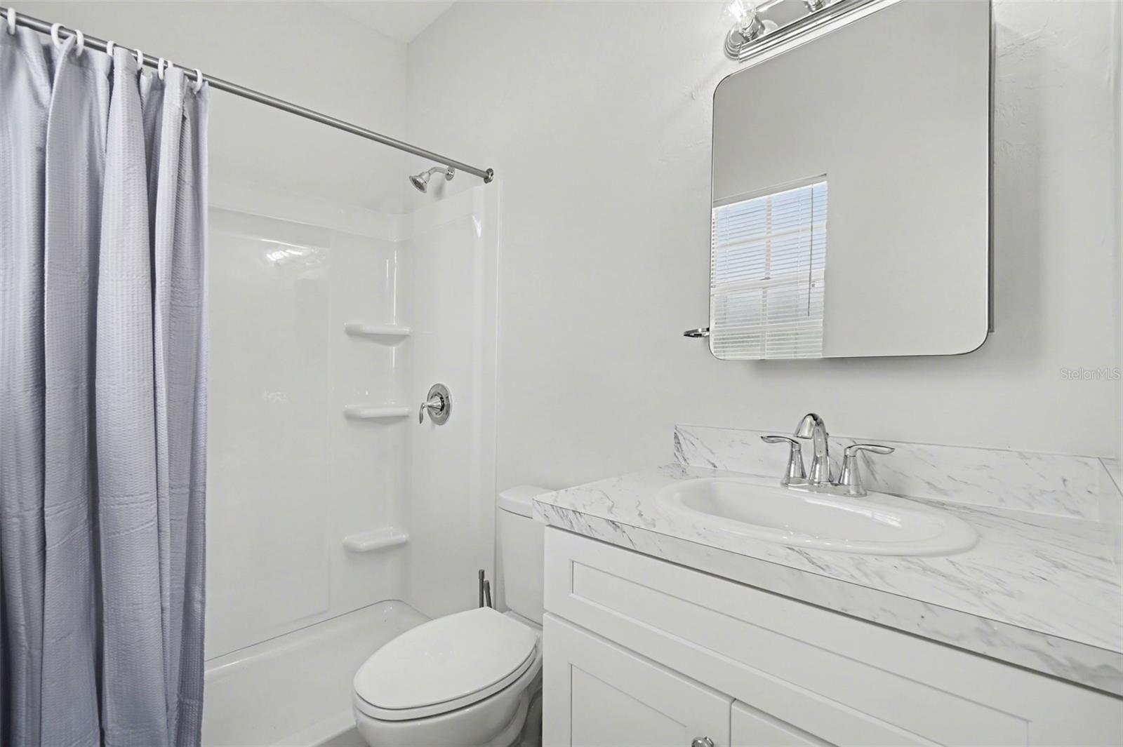 6081 LAKE FRONT DRIVE, Fort Myers, FL 33908
