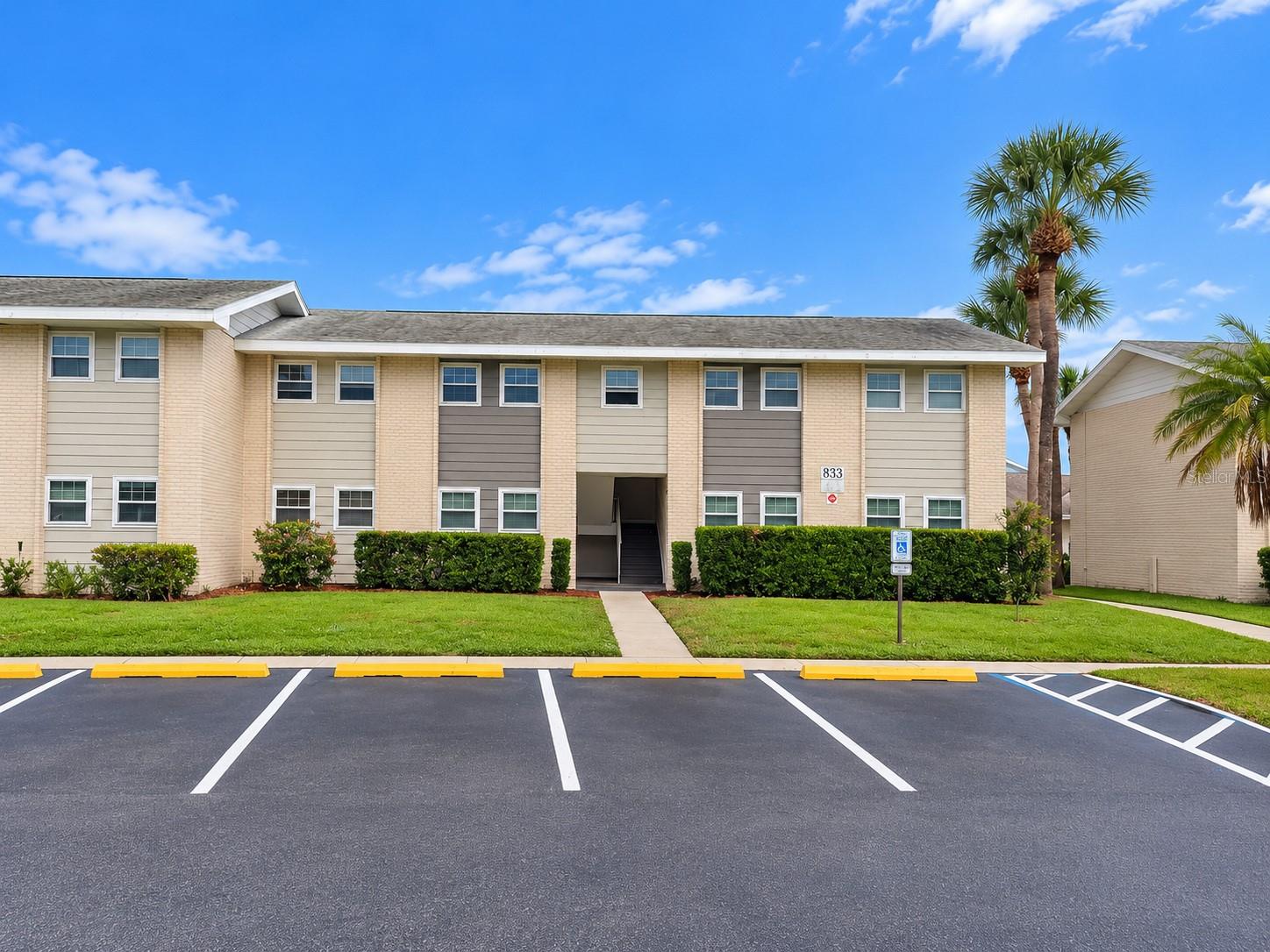 833 SKY LAKE CIRCLE, #A, Orlando, FL 32809 833 SKY LAKE CIRCLE, #A, Orlando, FL 32809