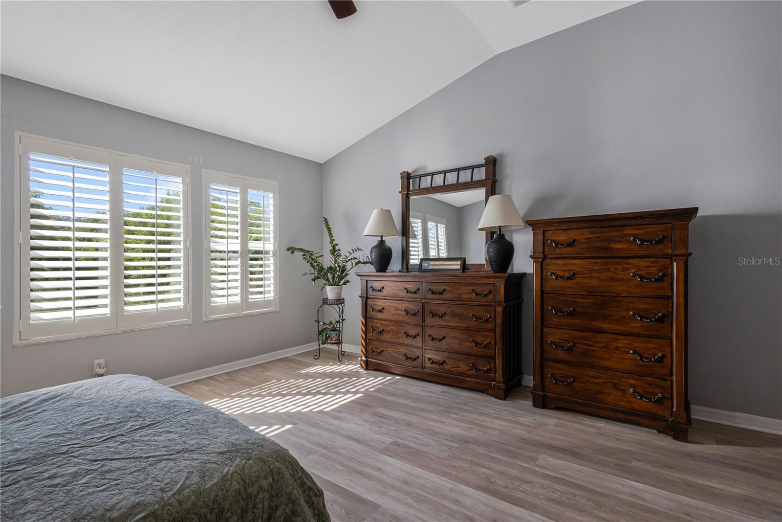5350 60TH AVENUE N, St Petersburg, FL 33709
