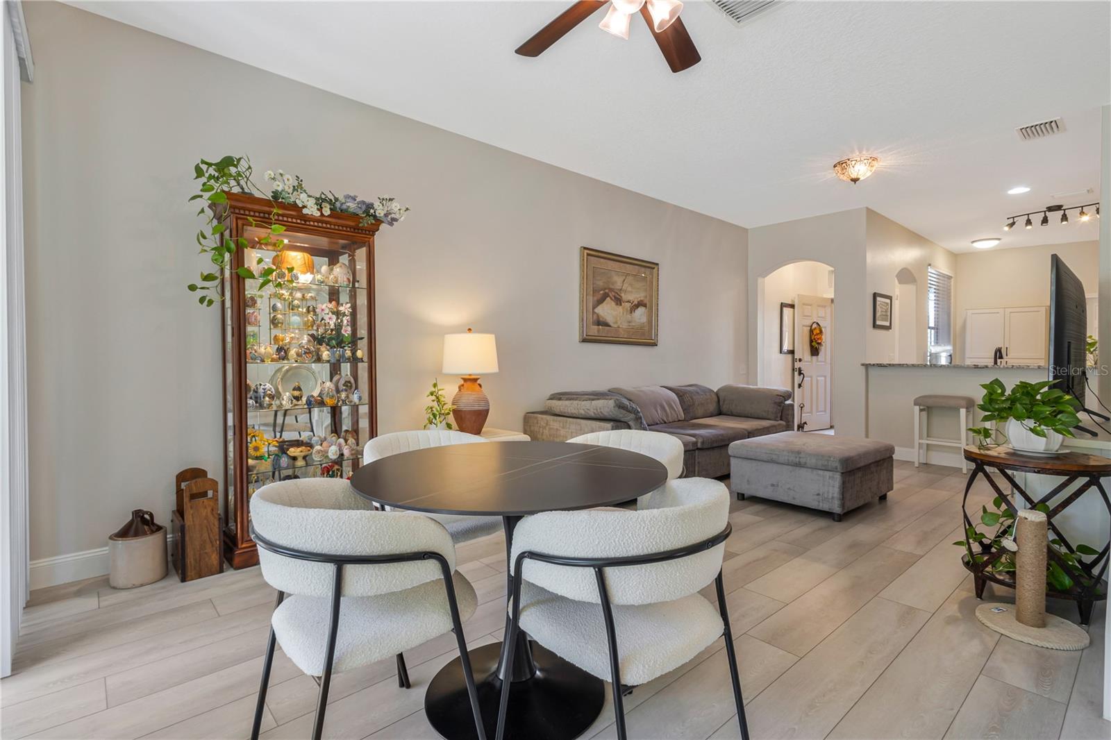 5350 60TH AVENUE N, St Petersburg, FL 33709