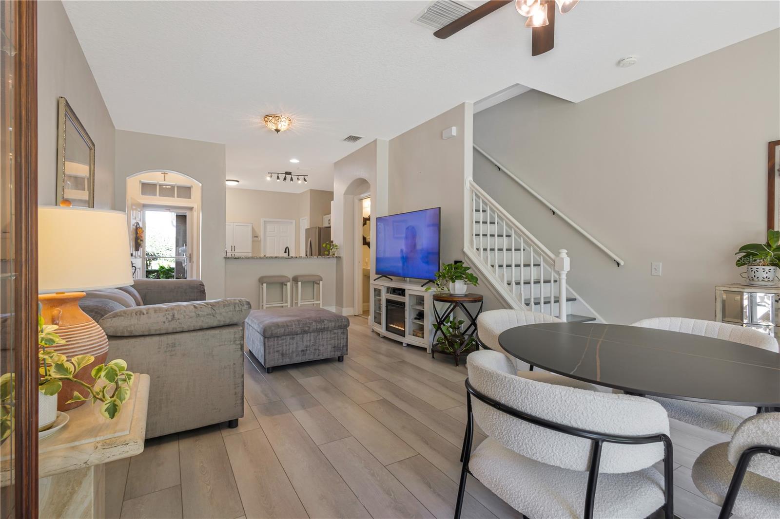 5350 60TH AVENUE N, St Petersburg, FL 33709