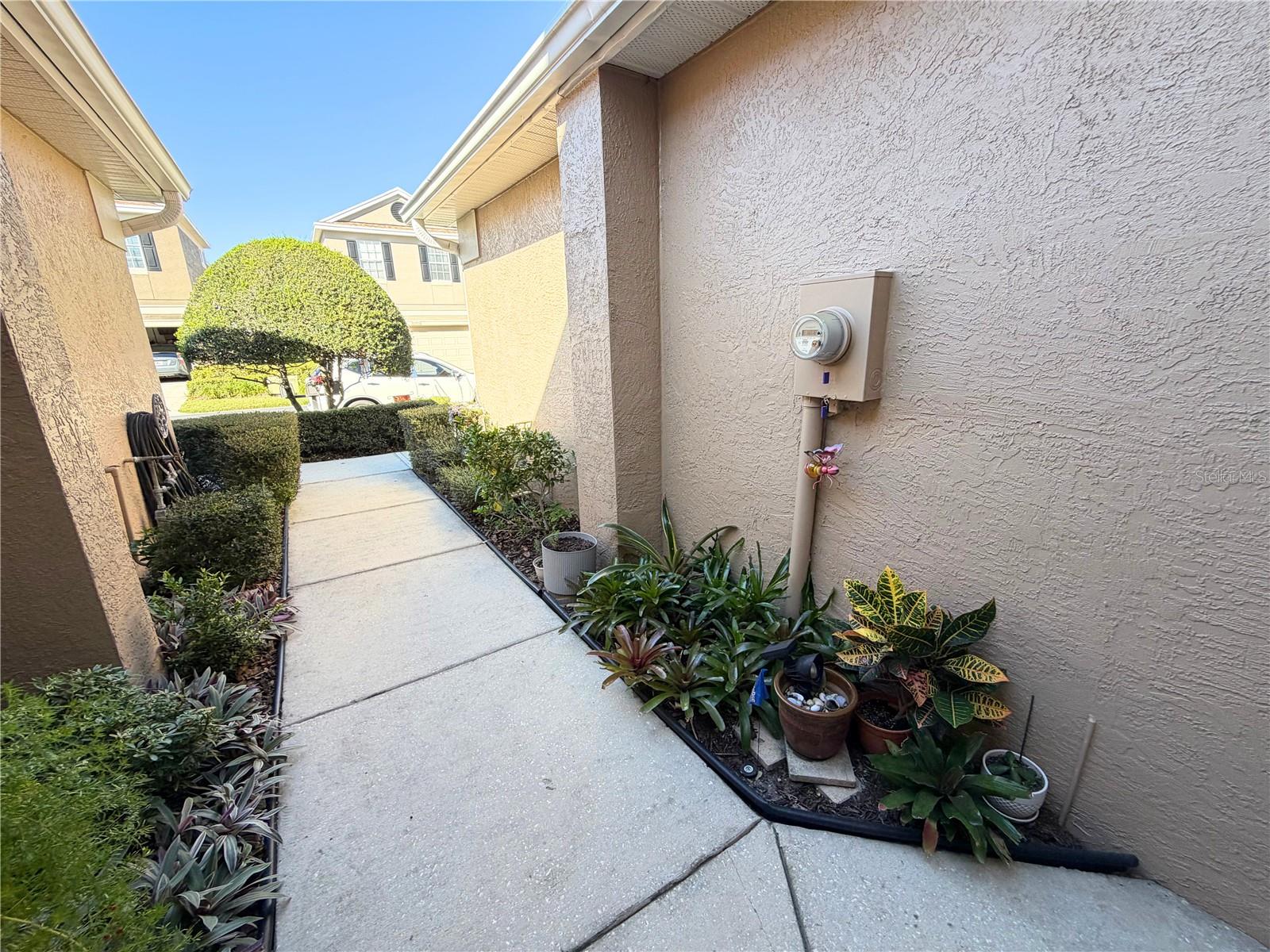 5350 60TH AVENUE N, St Petersburg, FL 33709 5350 60TH AVENUE N, St Petersburg, FL 33709