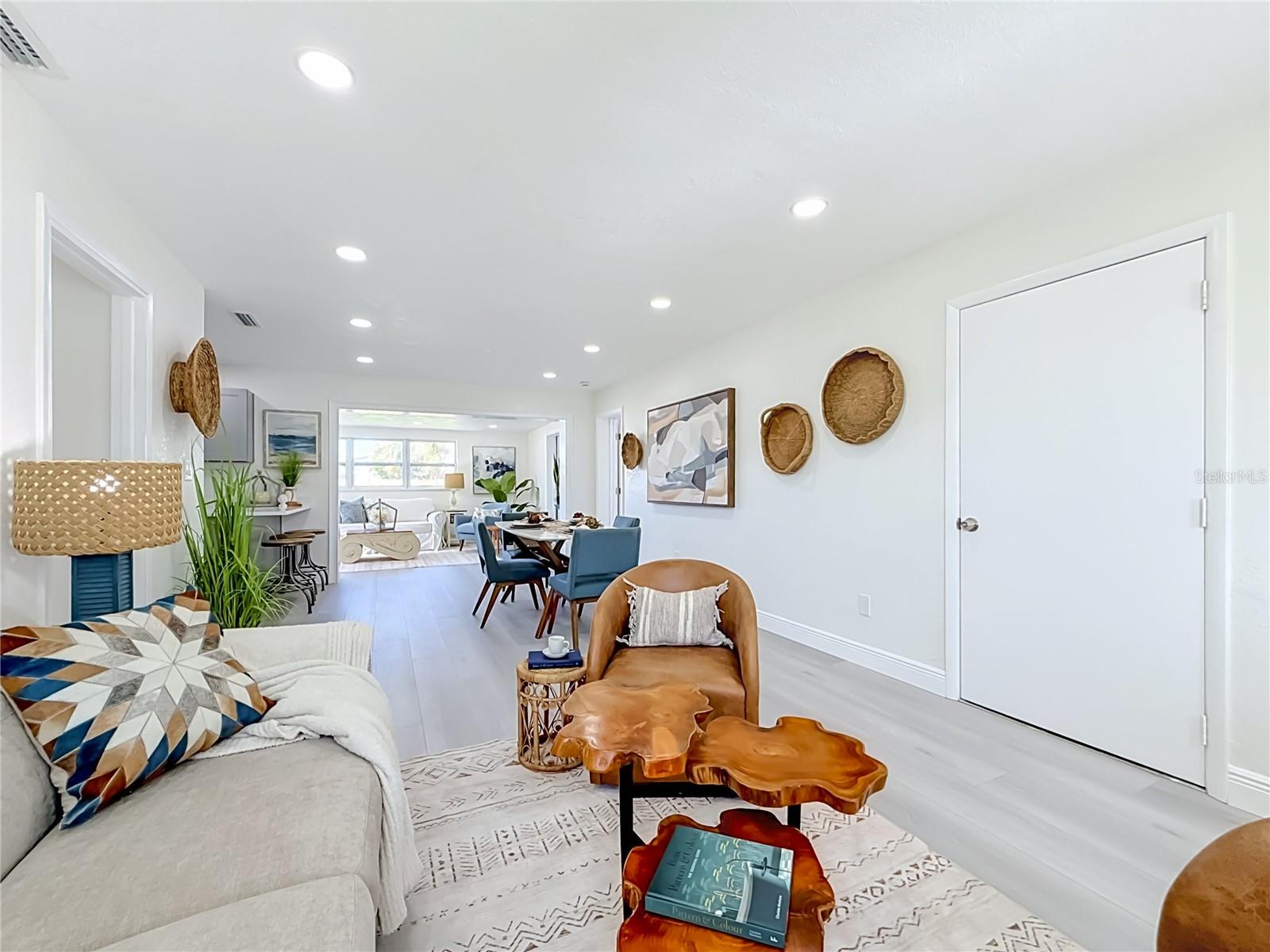 5164 JASMINE CIRCLE, St Petersburg, FL 33714