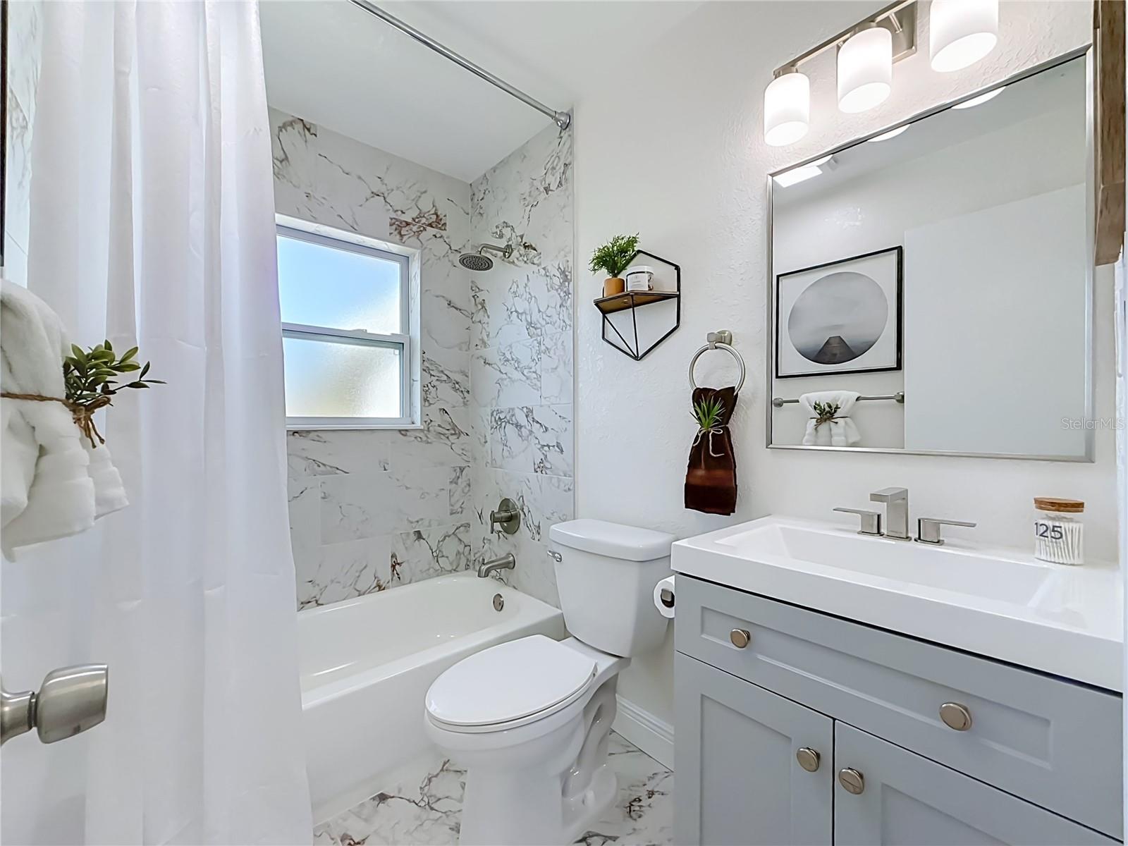 5164 JASMINE CIRCLE, St Petersburg, FL 33714