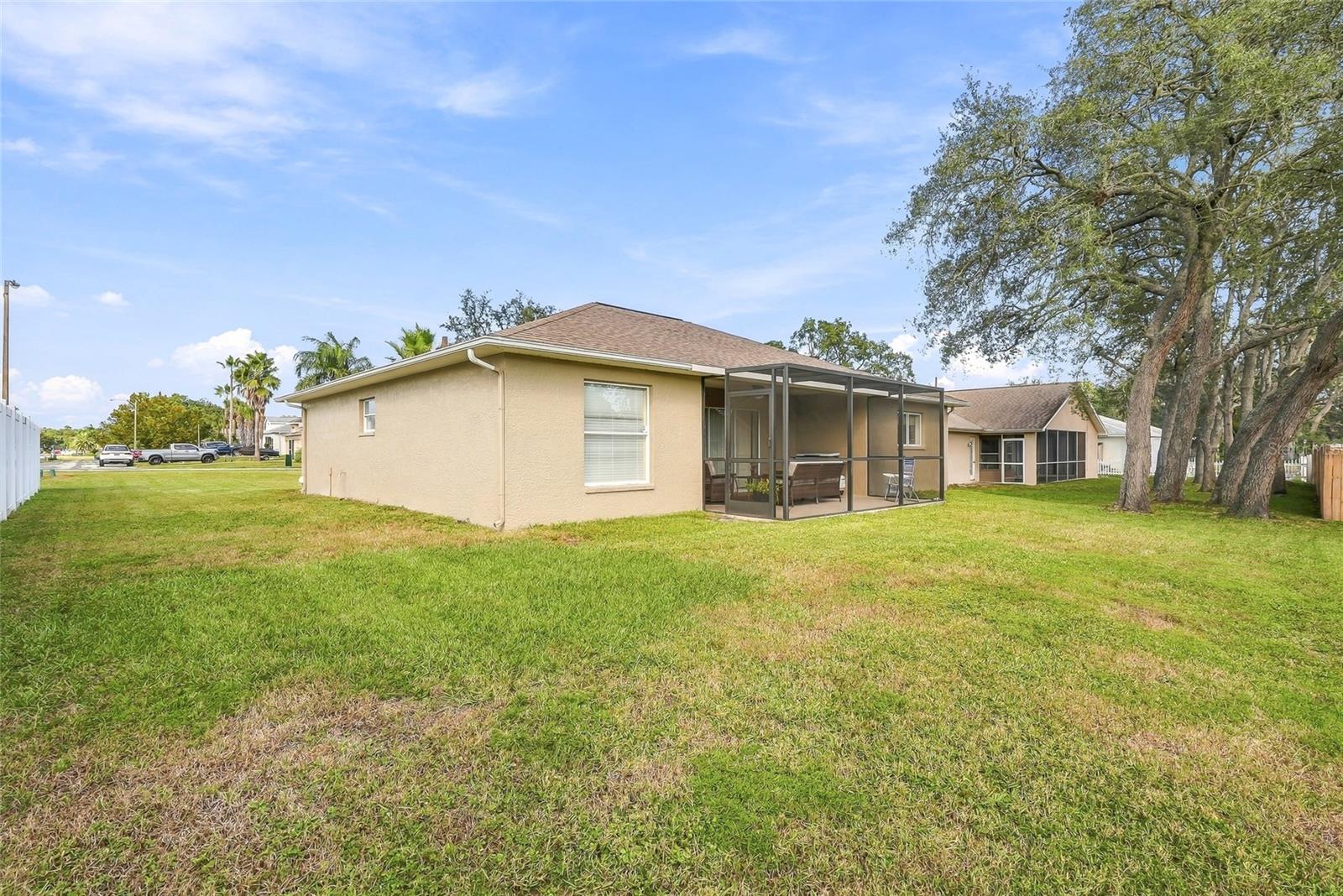 Exterior & Yard