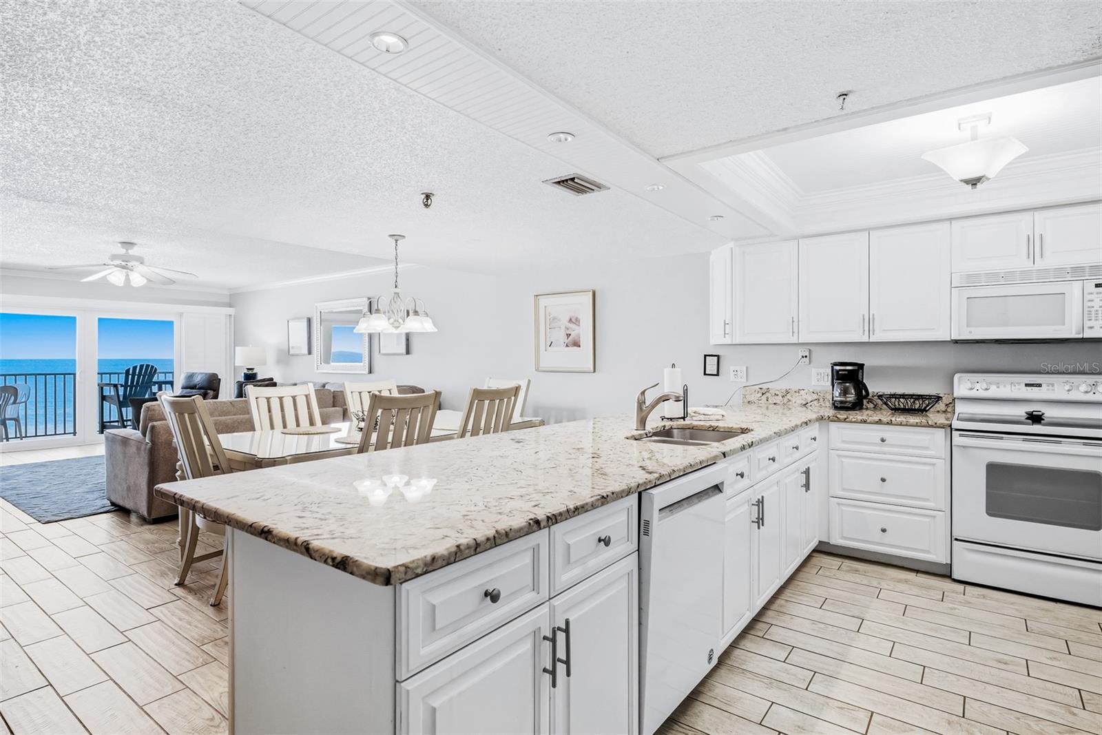 18500 GULF BOULEVARD, #404, Indian Shores, FL 33785
