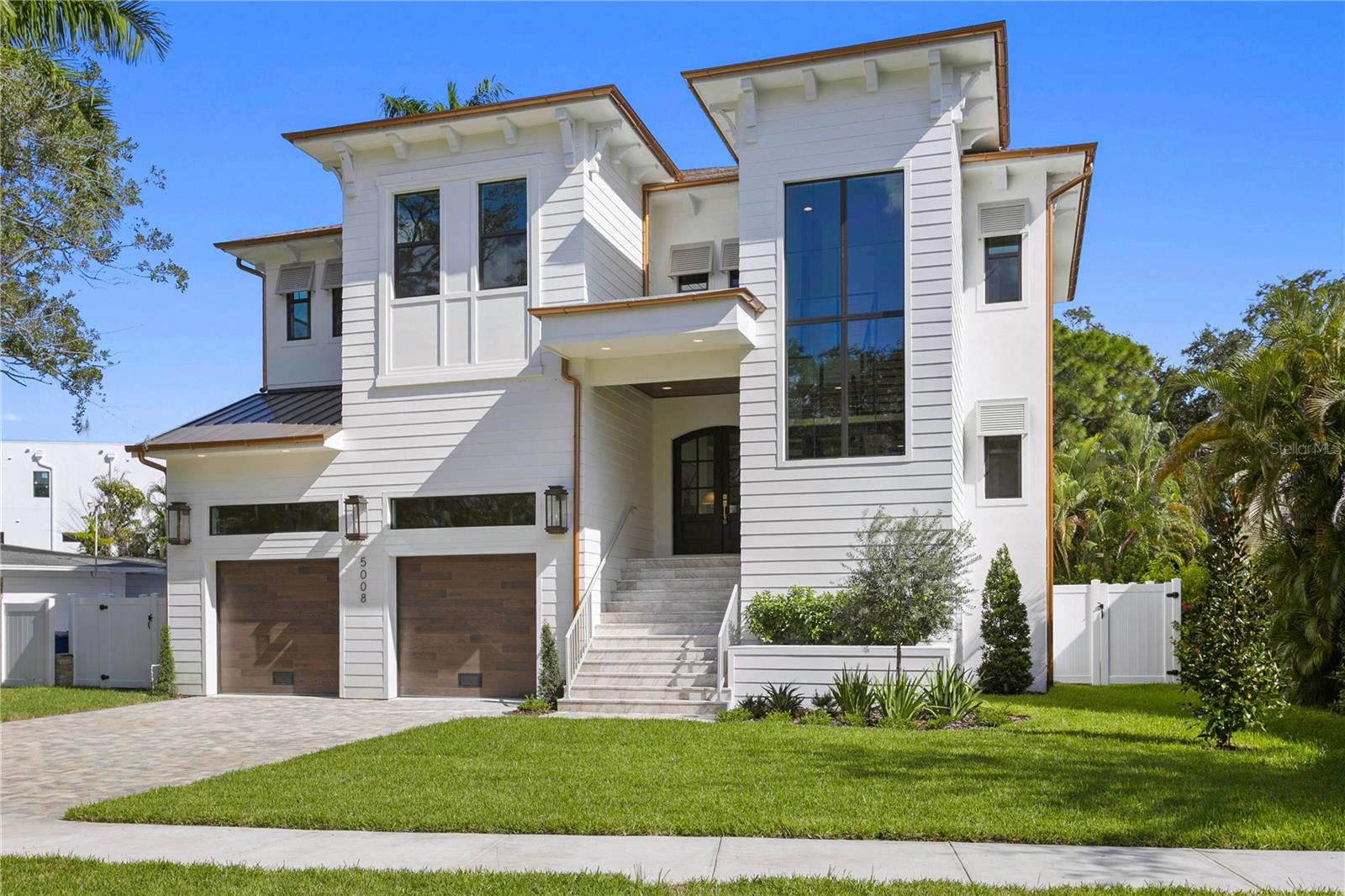 5008 W DICKENS AVENUE, Tampa, FL 33629