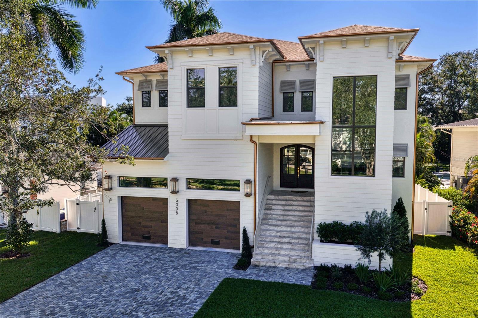 5008 W DICKENS AVENUE, Tampa, FL 33629