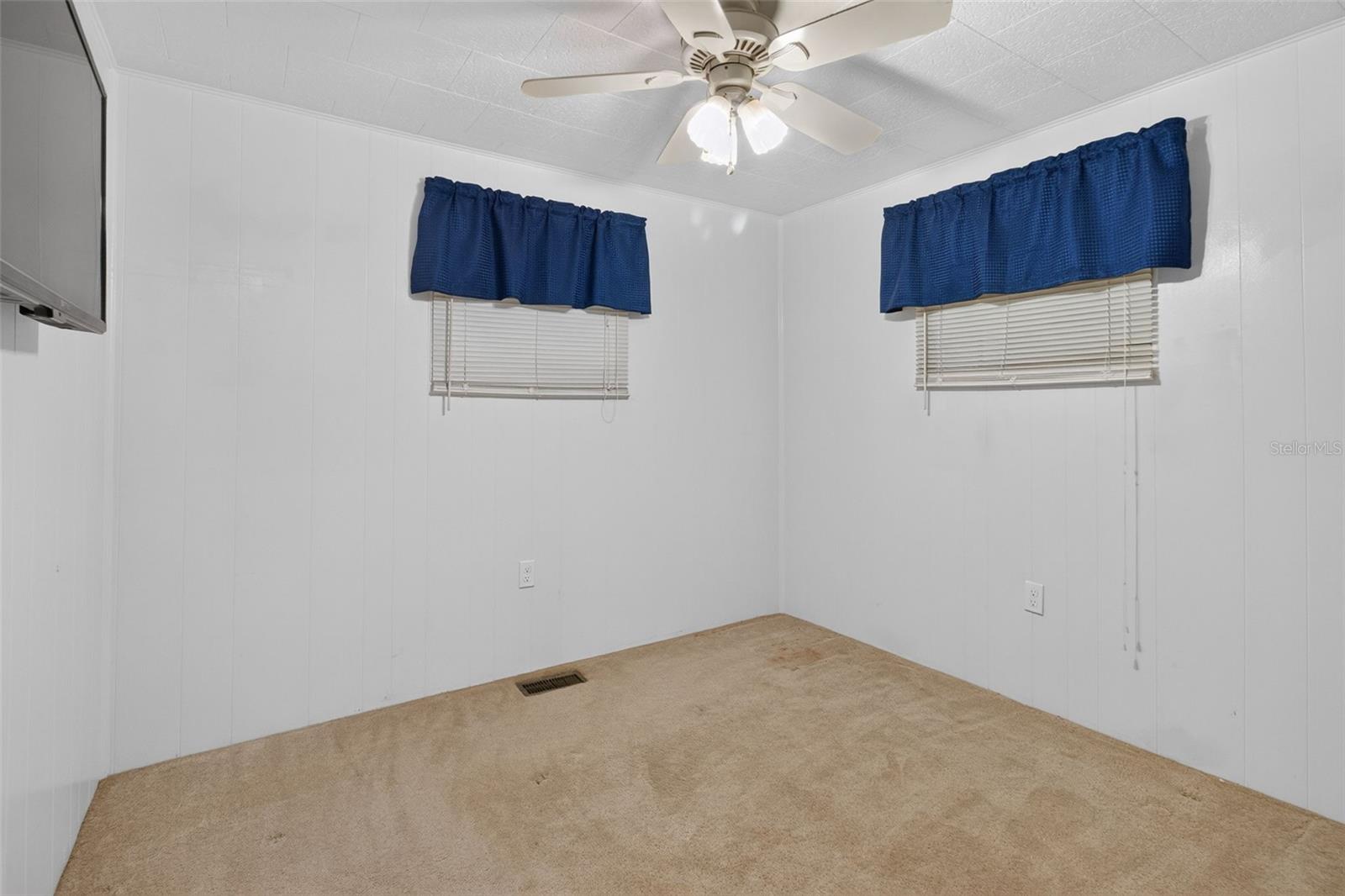 2000 E BAY DRIVE, #52, Largo, FL 33771