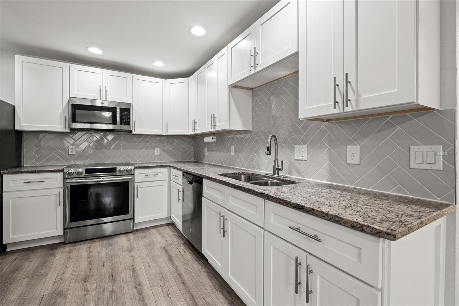 8316 N 10TH STREET, Tampa, FL 33604