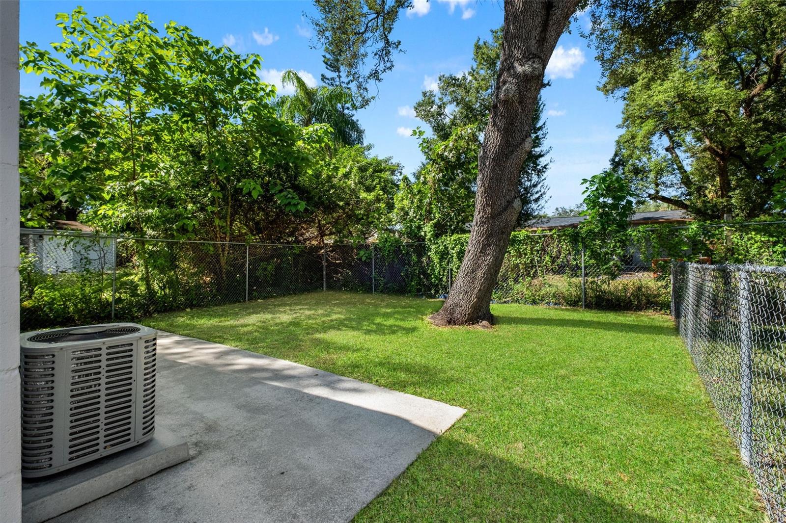 8316 N 10TH STREET, Tampa, FL 33604