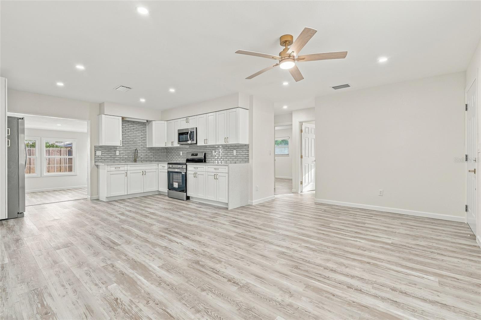 4147 RACCOON LOOP, New Port Richey, FL 34653