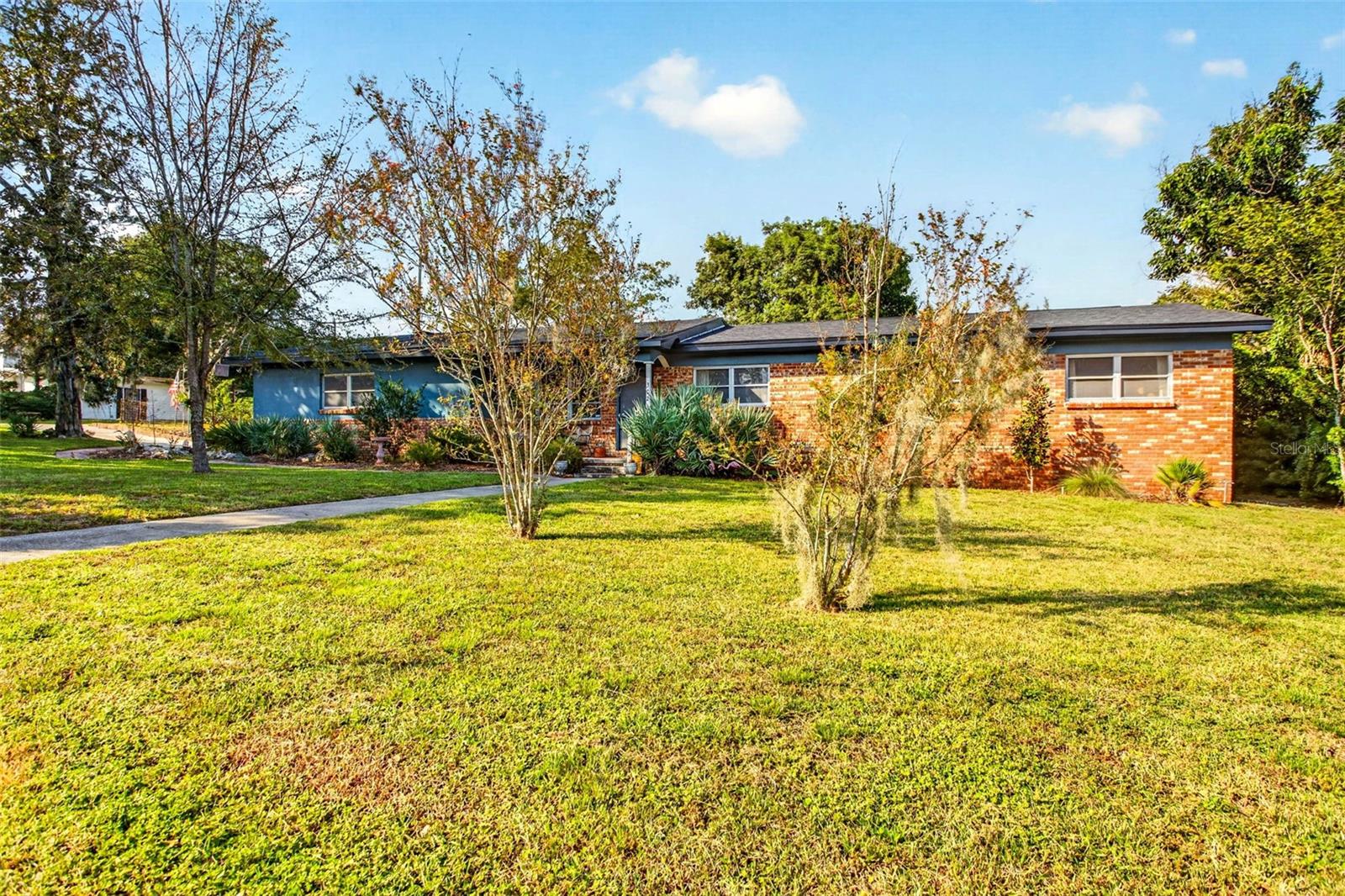 302 PARK RIDGE AVENUE, Temple Terrace, FL 33617