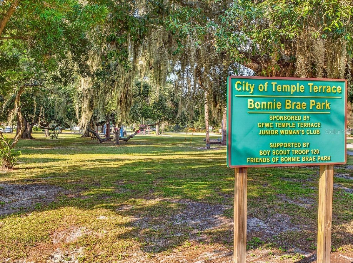 302 PARK RIDGE AVENUE, Temple Terrace, FL 33617