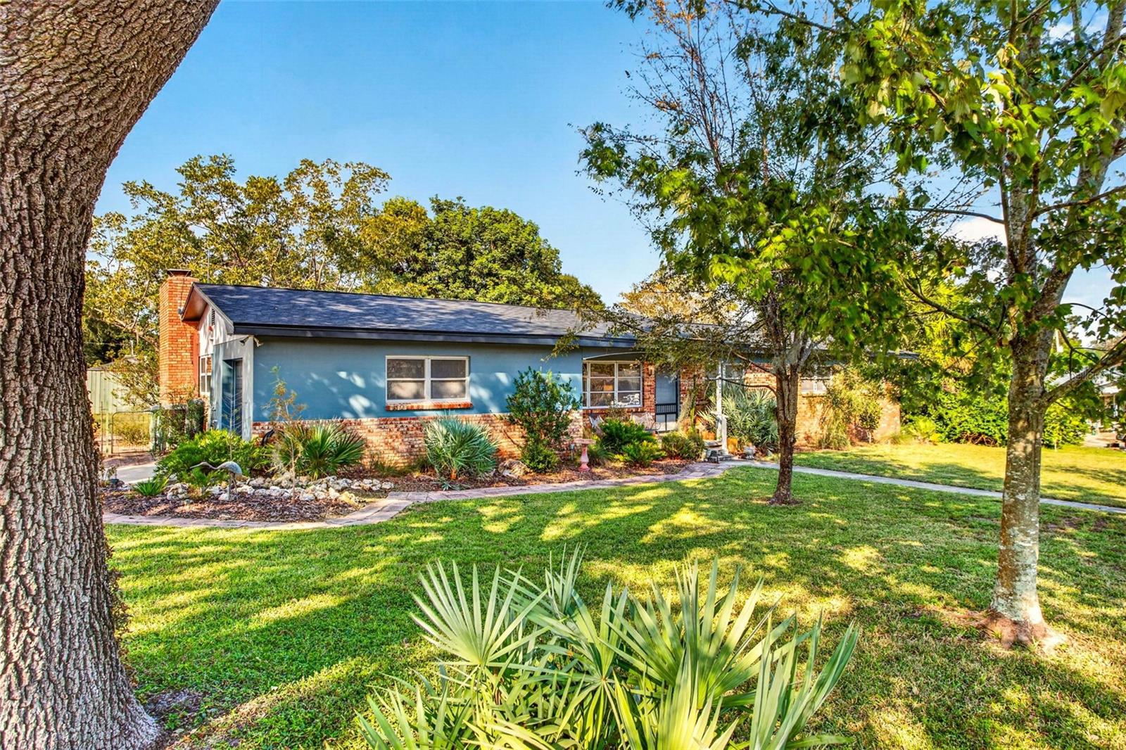 302 PARK RIDGE AVENUE, Temple Terrace, FL 33617