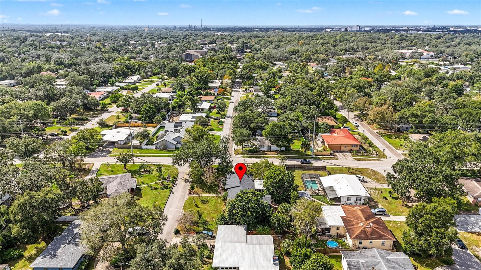 302 PARK RIDGE AVENUE, Temple Terrace, FL 33617