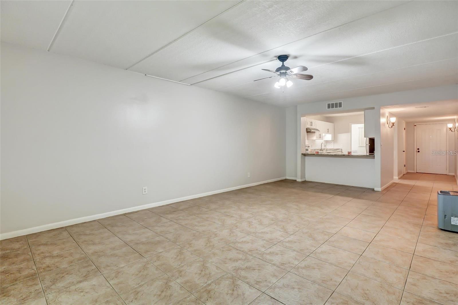 1200 TARPON WOODS BOULEVARD, #P5, Palm Harbor, FL 34685