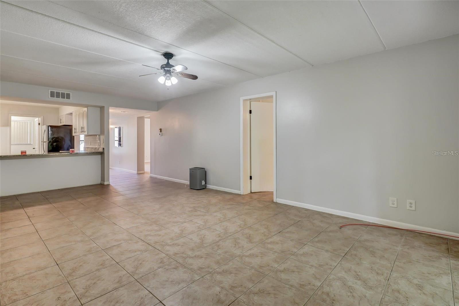 1200 TARPON WOODS BOULEVARD, #P5, Palm Harbor, FL 34685