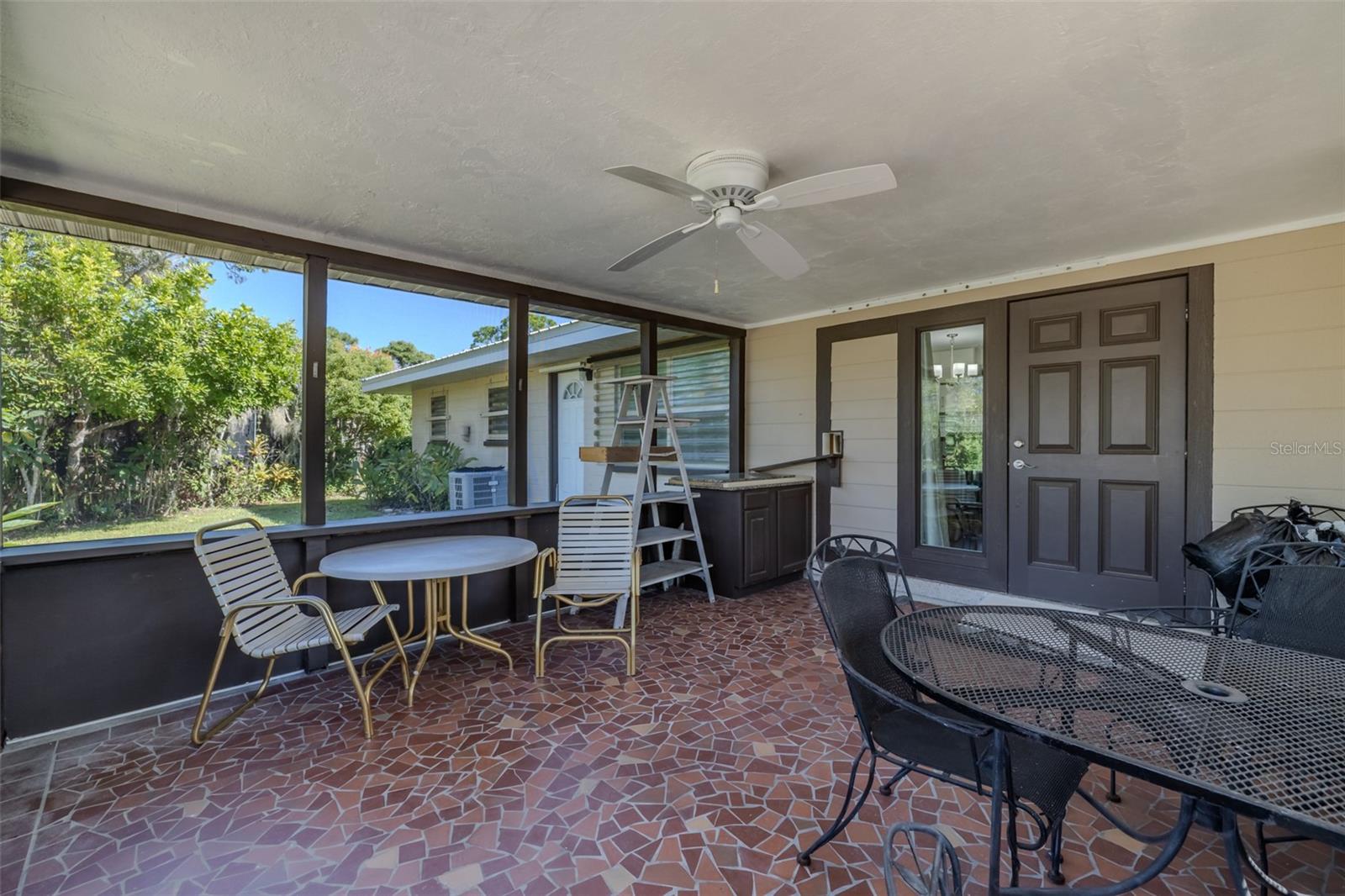 405 2ND STREET SW, Ruskin, FL 33570