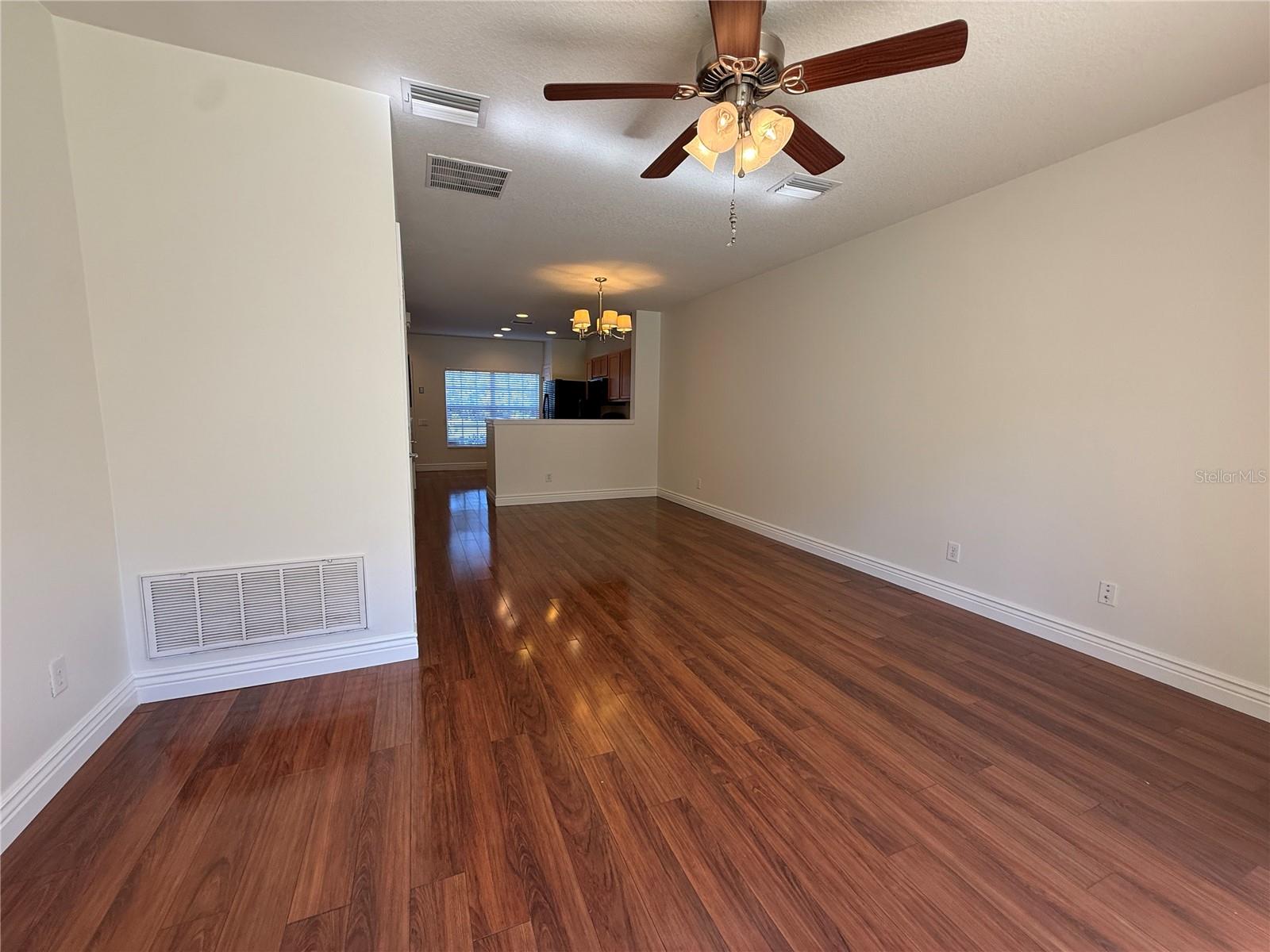 10445 WESTPARK PRESERVE BLVD, Tampa, FL 33625