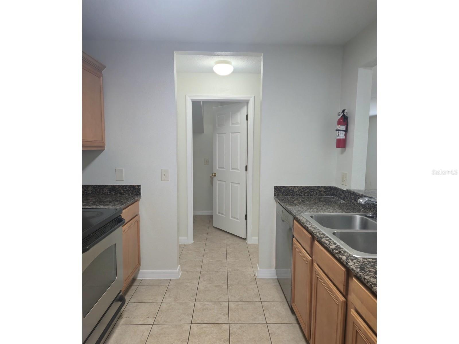 3438 CASTLE STONE CT, Valrico, FL 33594