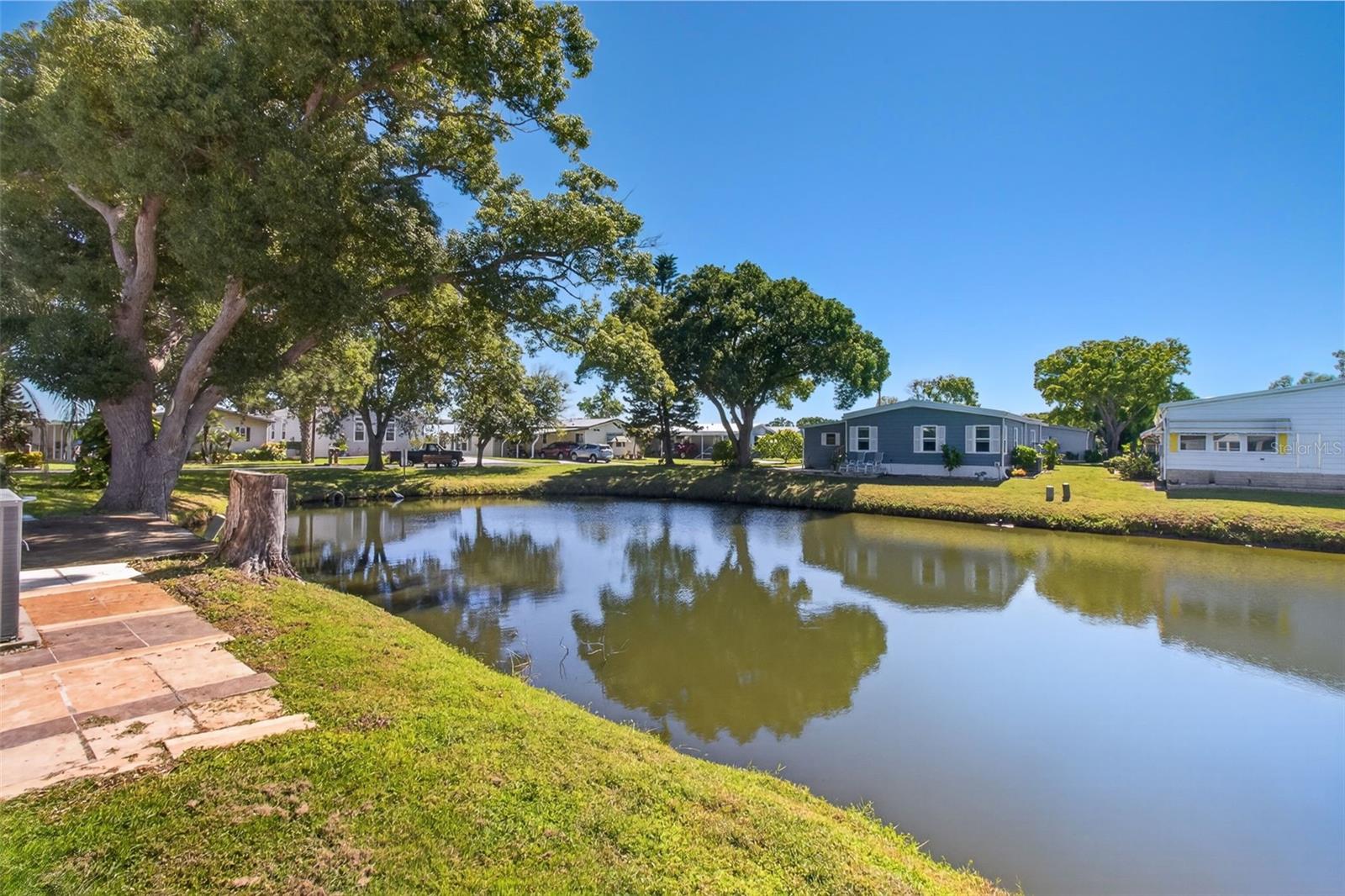 176 CLUBVIEW DRIVE, #3, Safety Harbor, FL 34695