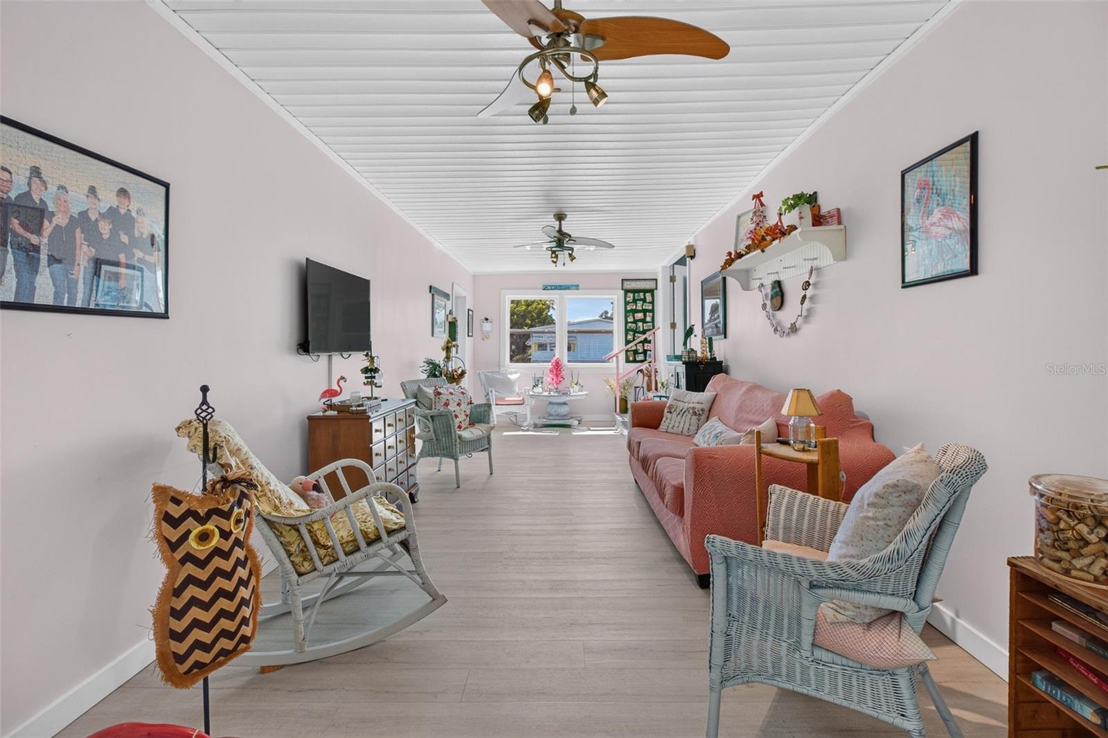 176 CLUBVIEW DRIVE, #3, Safety Harbor, FL 34695 176 CLUBVIEW DRIVE, #3, Safety Harbor, FL 34695