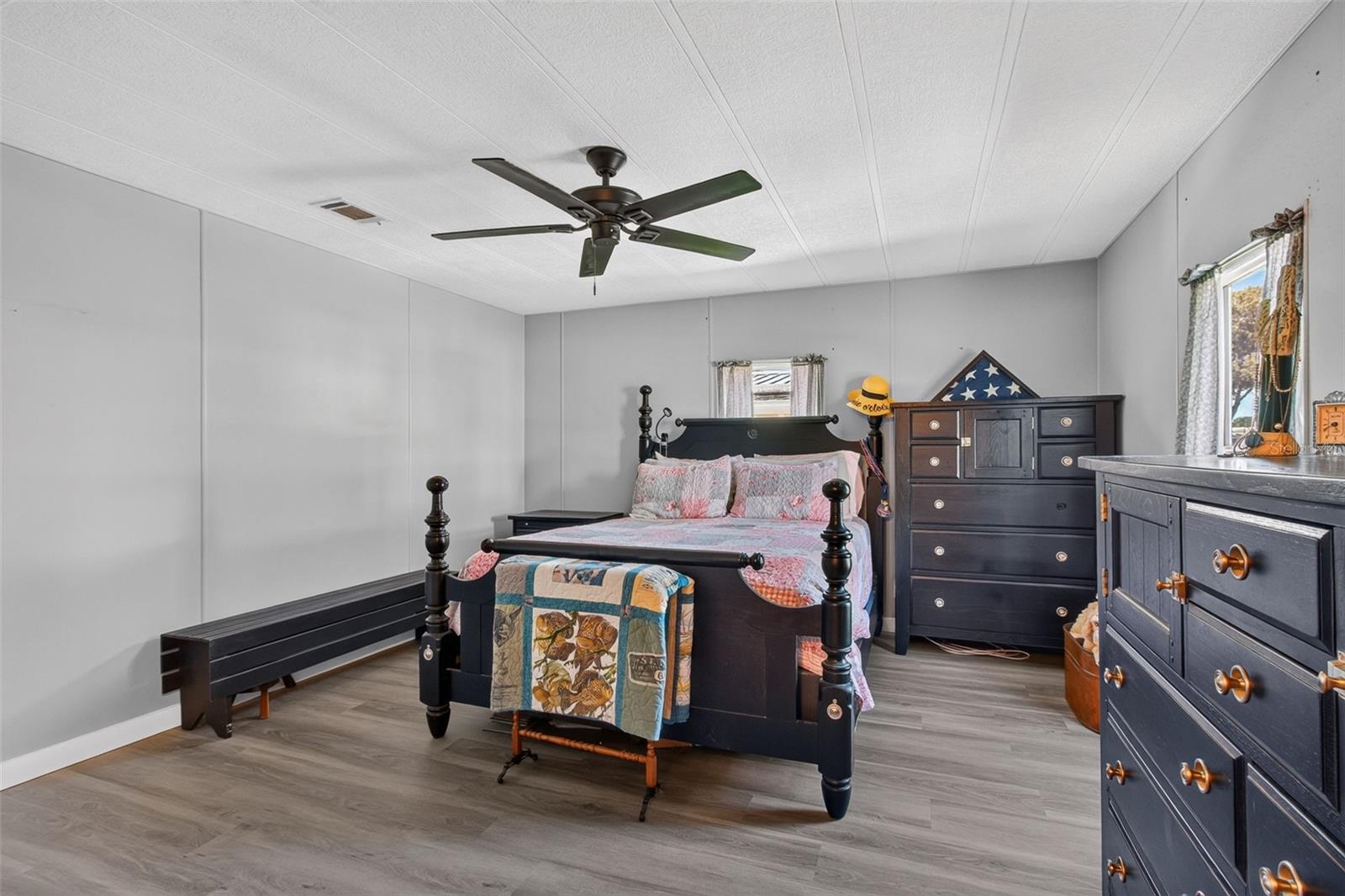 176 CLUBVIEW DRIVE, #3, Safety Harbor, FL 34695