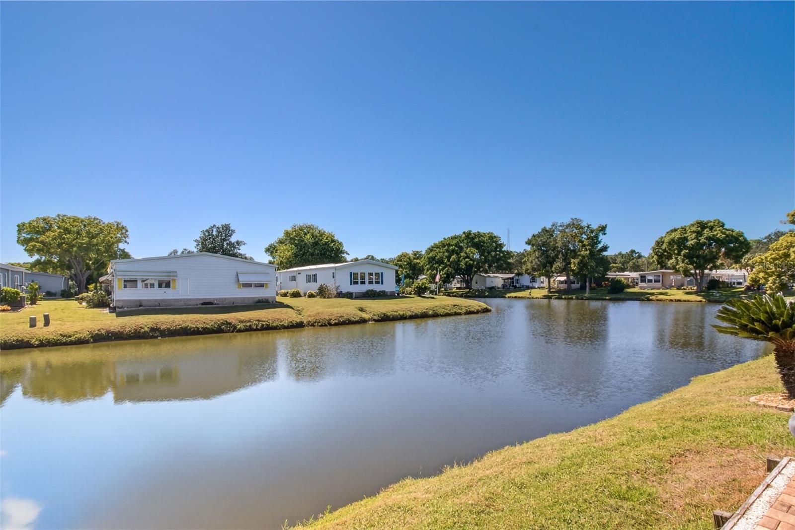 176 CLUBVIEW DRIVE, #3, Safety Harbor, FL 34695