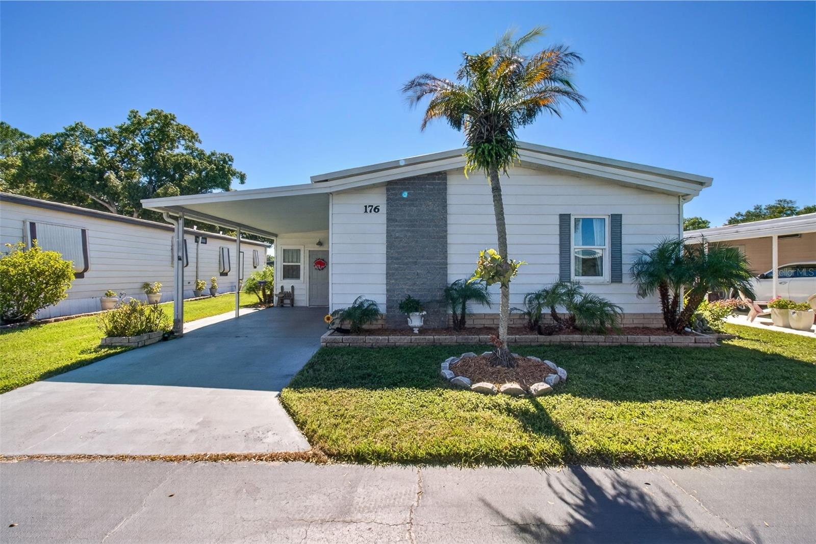 176 CLUBVIEW DRIVE, #3, Safety Harbor, FL 34695 176 CLUBVIEW DRIVE, #3, Safety Harbor, FL 34695