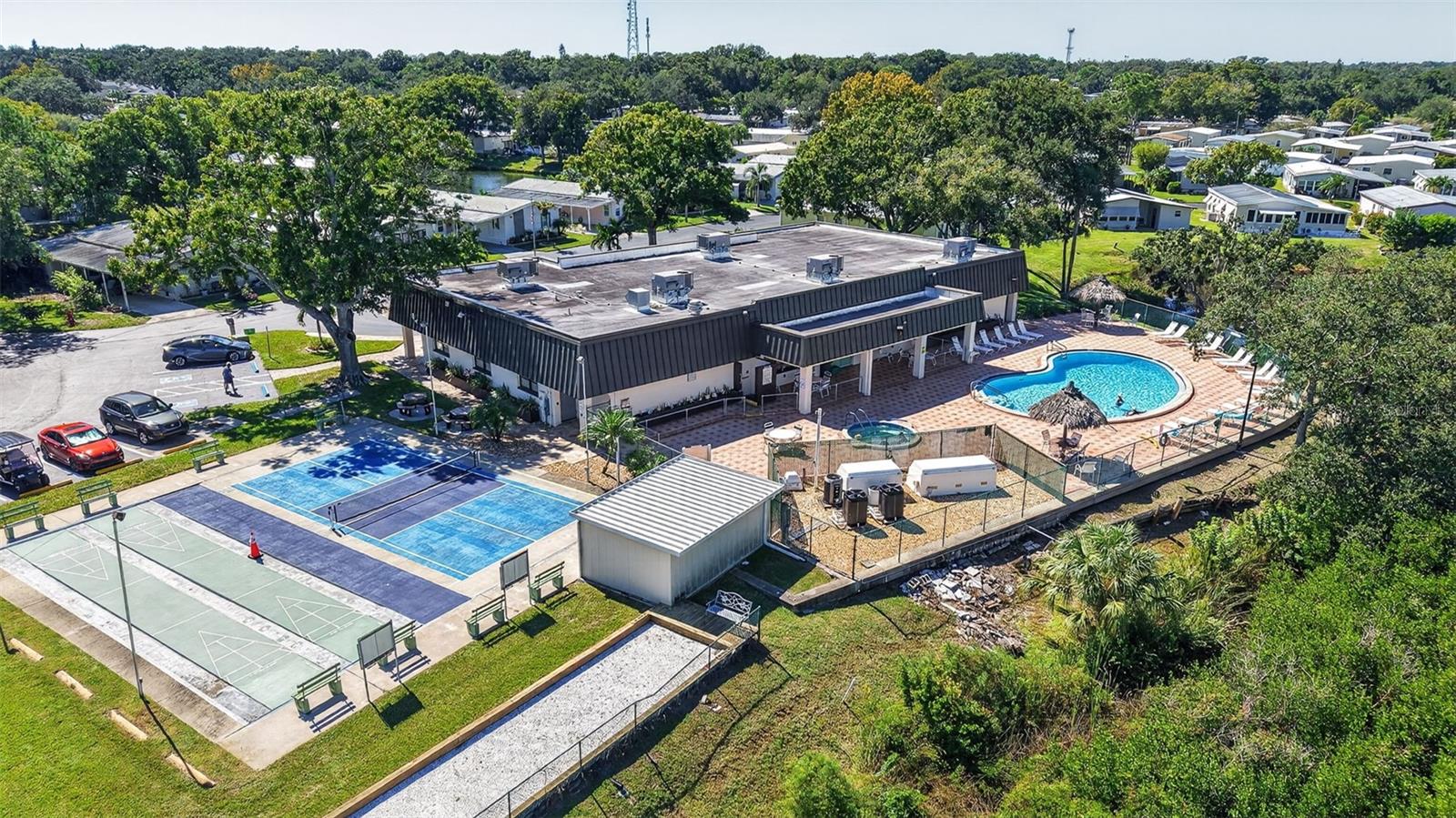 176 CLUBVIEW DRIVE, #3, Safety Harbor, FL 34695