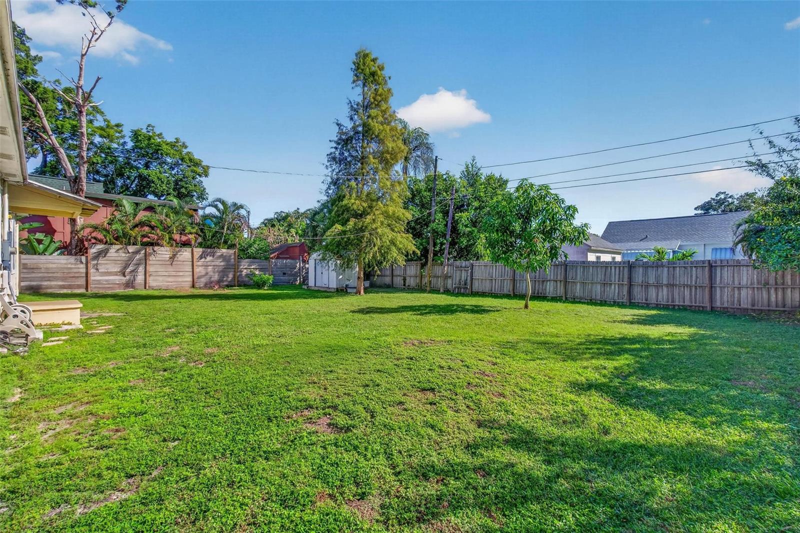 3641 QUEEN STREET N, St Petersburg, FL 33713