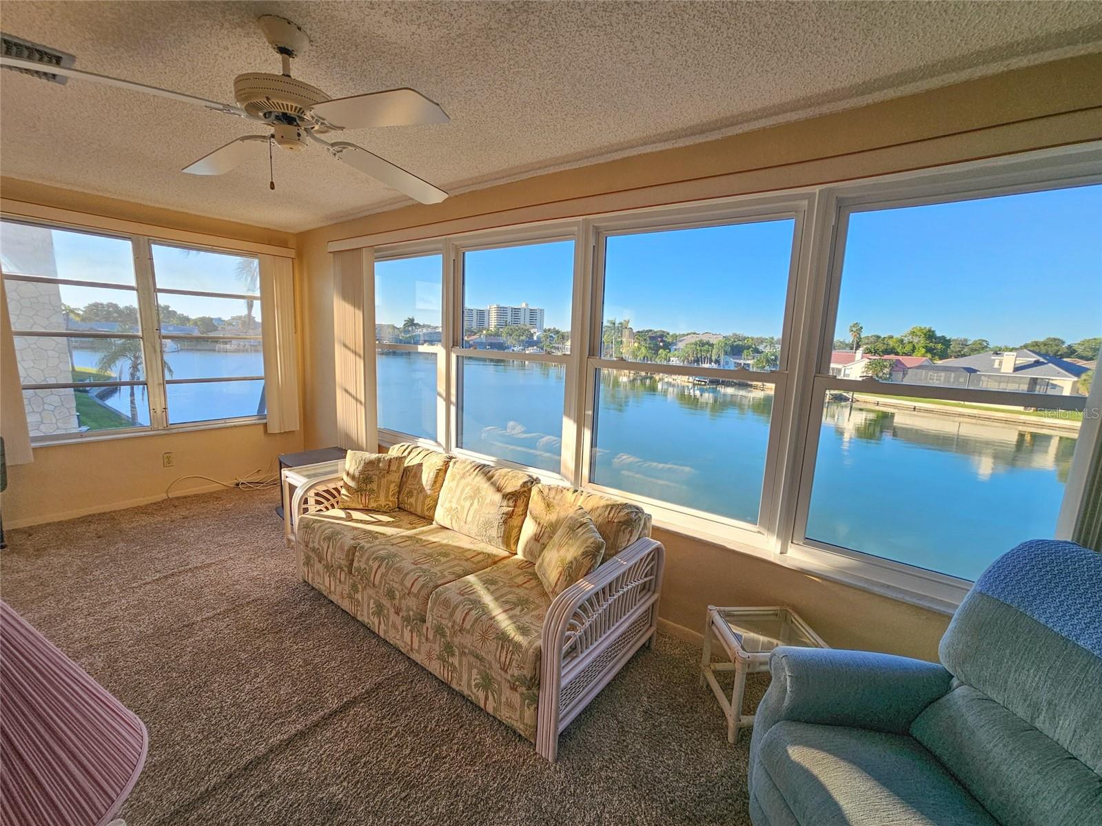 5935 30TH AVENUE S, #301, Gulfport, FL 33707