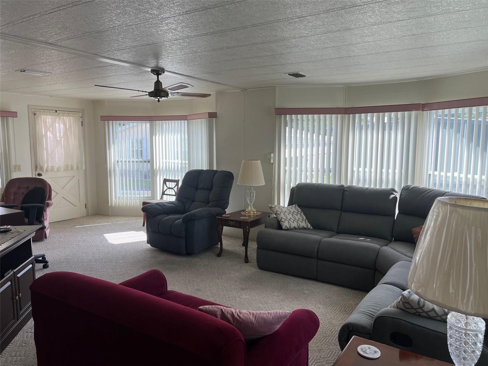 770 ROYAL PALM CIRCLE, Largo, FL 33778