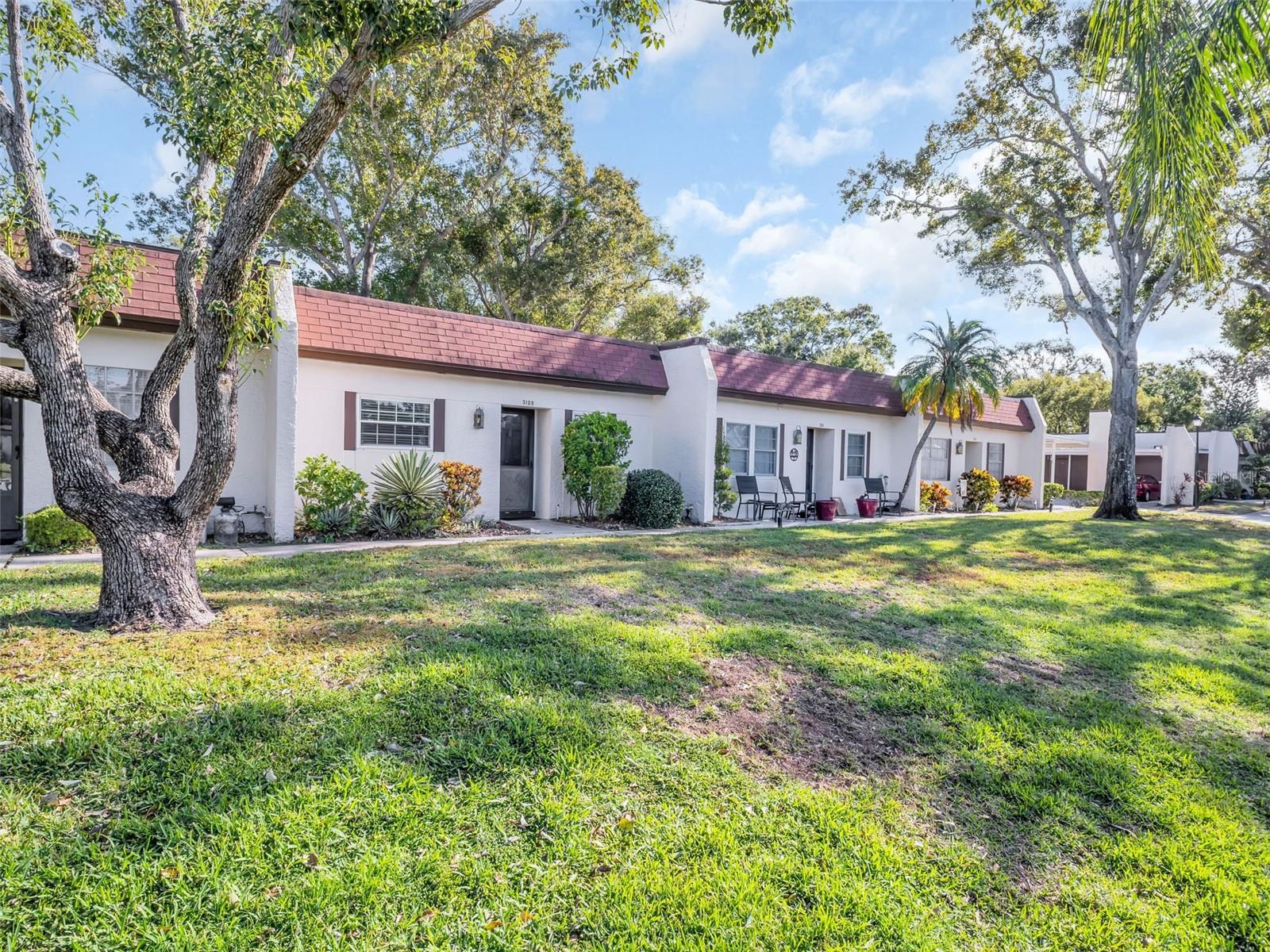 3109 MISSION GROVE DRIVE, #D, Palm Harbor, FL 34684