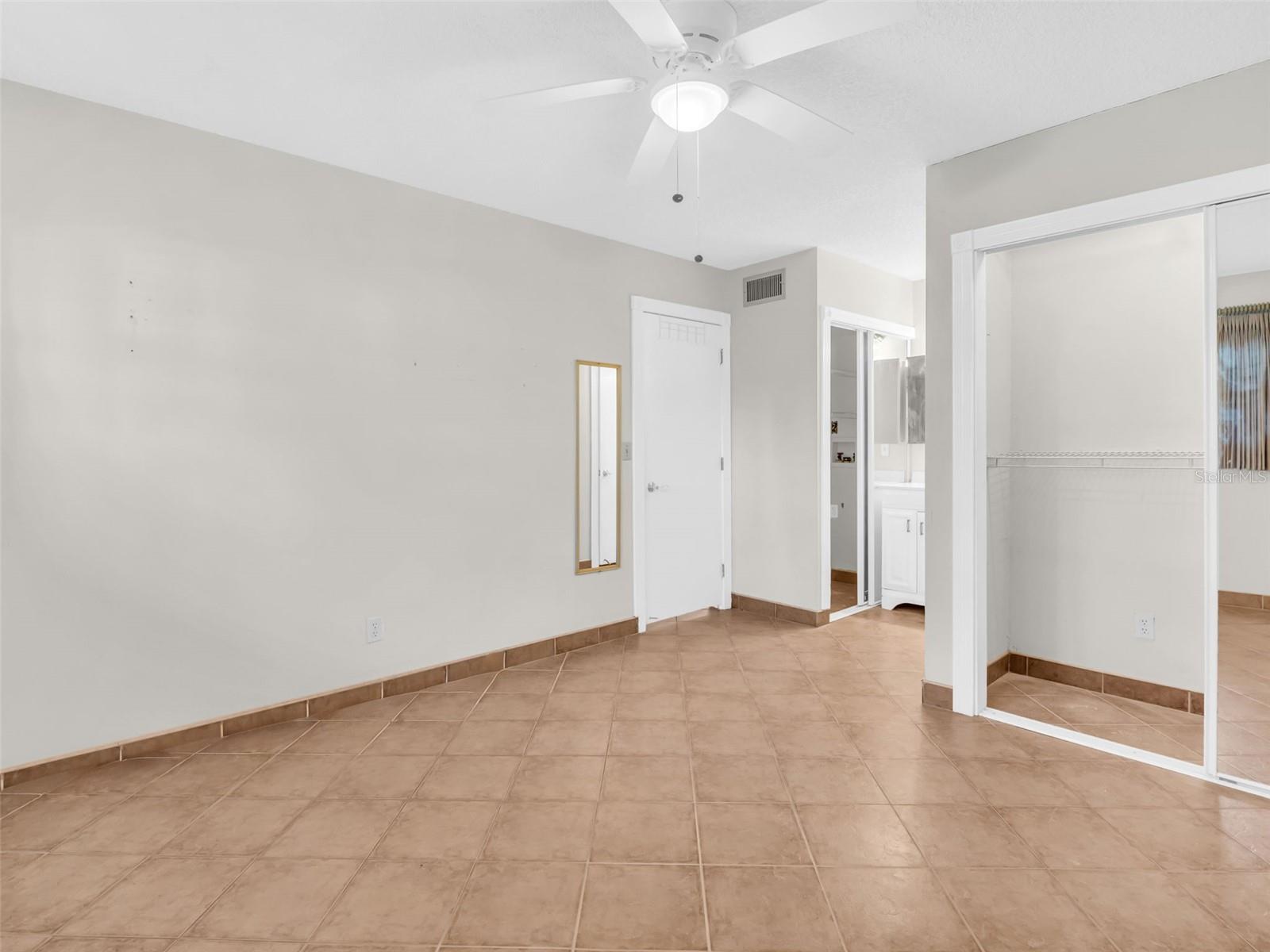3109 MISSION GROVE DRIVE, #D, Palm Harbor, FL 34684