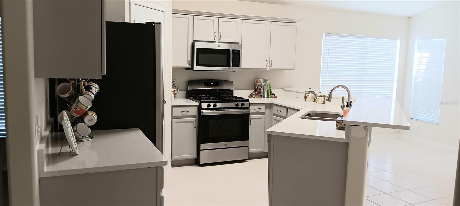 6940 EXETER PARK PLACE, Apollo Beach, FL 33572