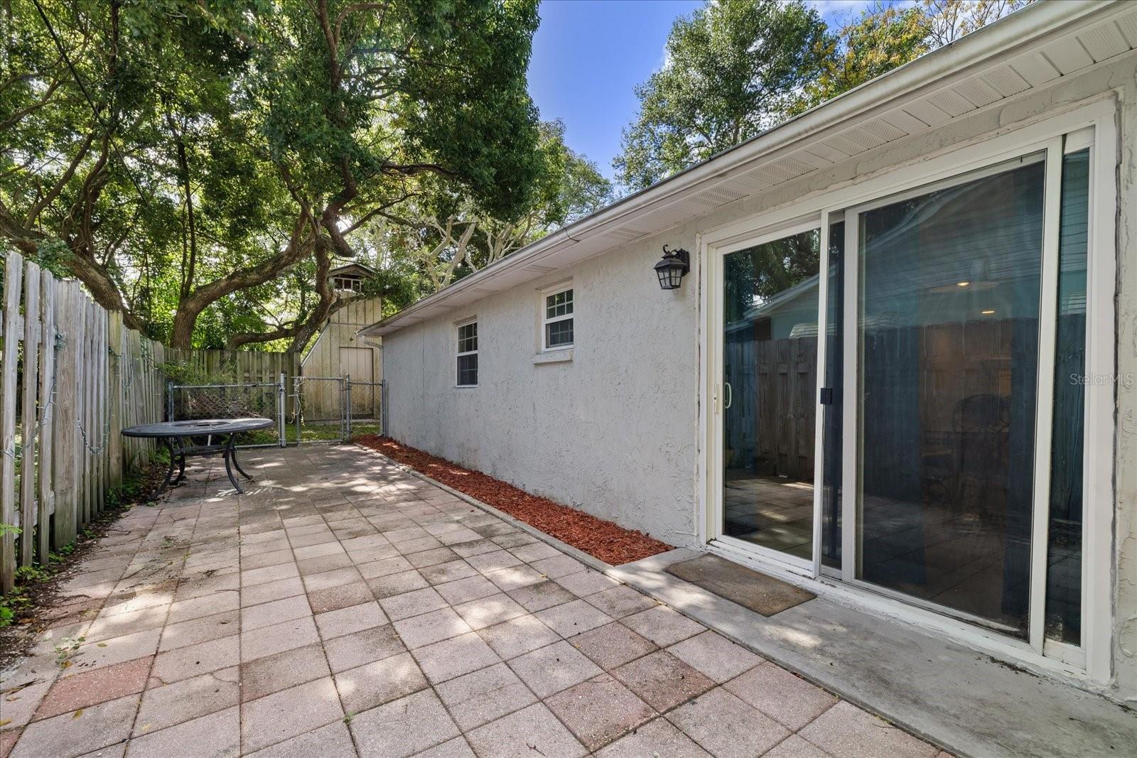 Fenced in Side Patio. Great for Cookouts!