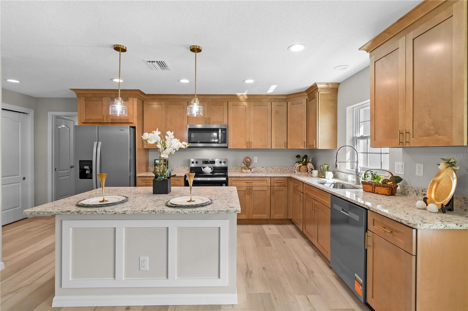 12483 DOWNY WOODPECKER ROAD, Weeki Wachee, FL 34614