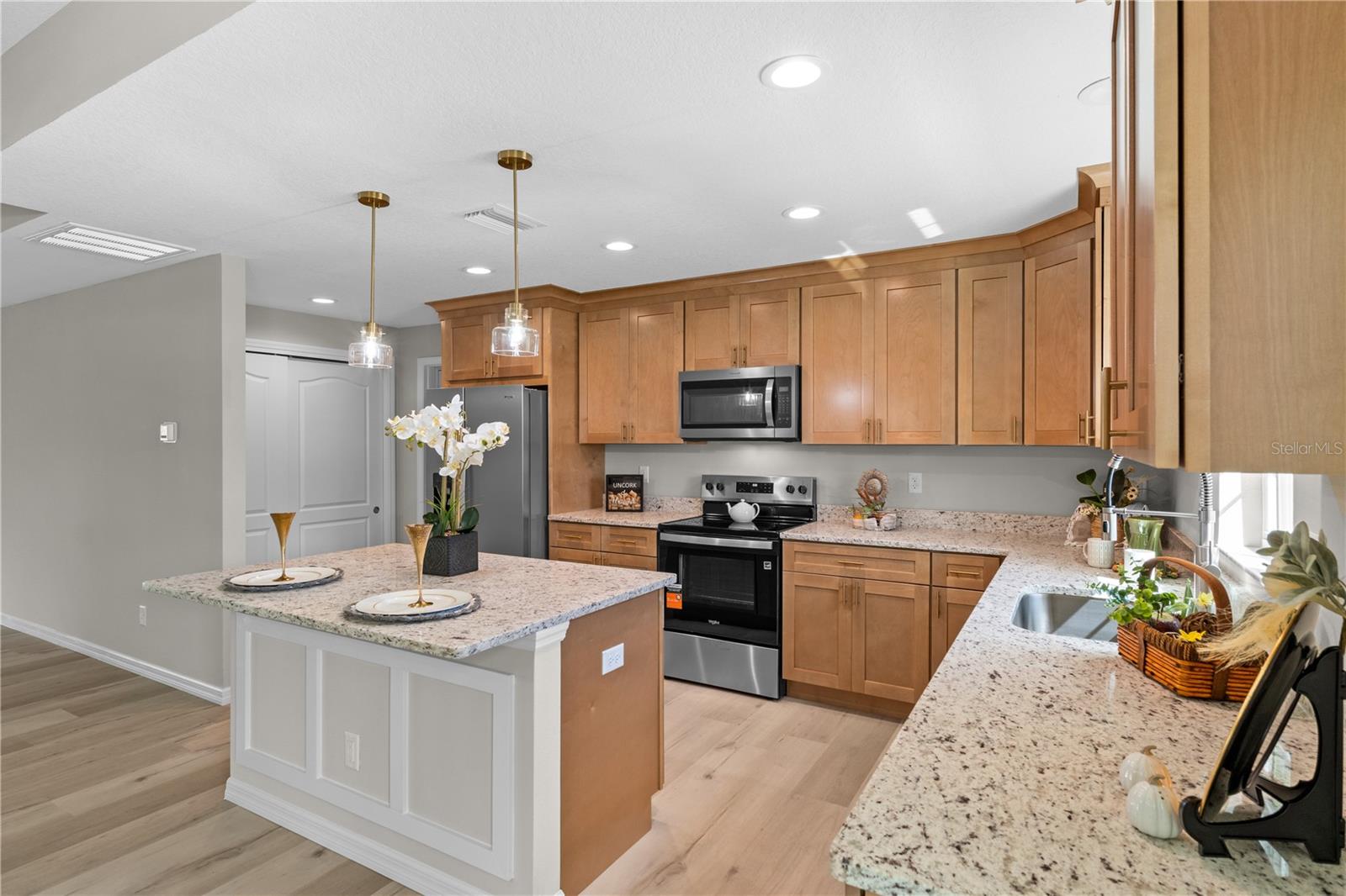 12483 DOWNY WOODPECKER ROAD, Weeki Wachee, FL 34614