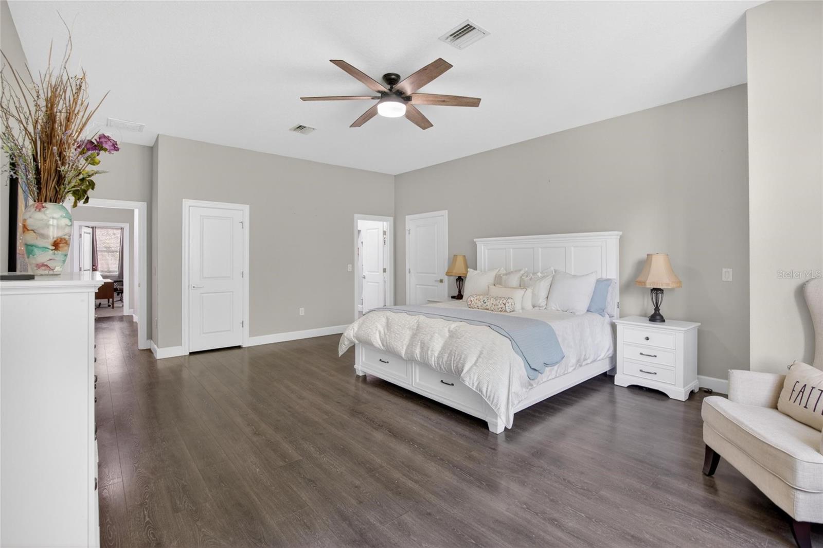 750 GRAND CYPRESS LANE, Tarpon Springs, FL 34689
