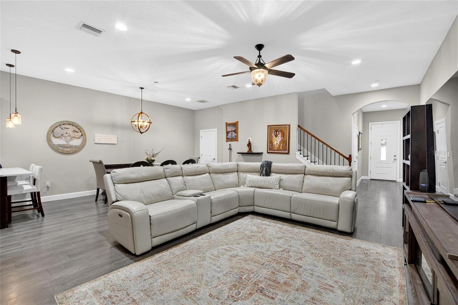 750 GRAND CYPRESS LANE, Tarpon Springs, FL 34689