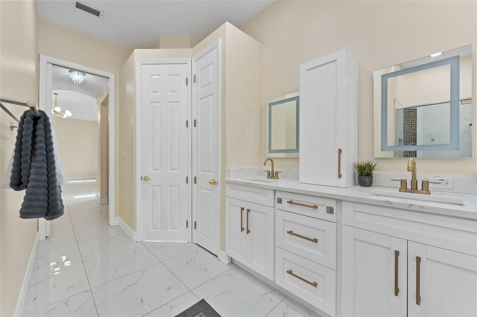10310 CARROLL COVE PLACE, Tampa, FL 33612